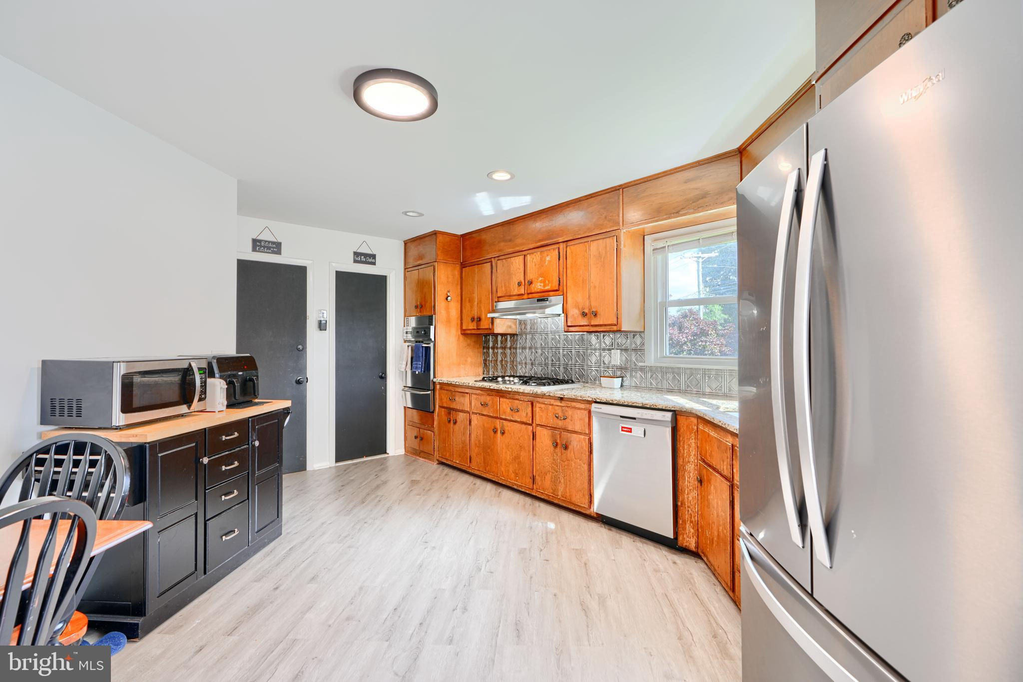 HOMESTEAD VILLAGE - Residential