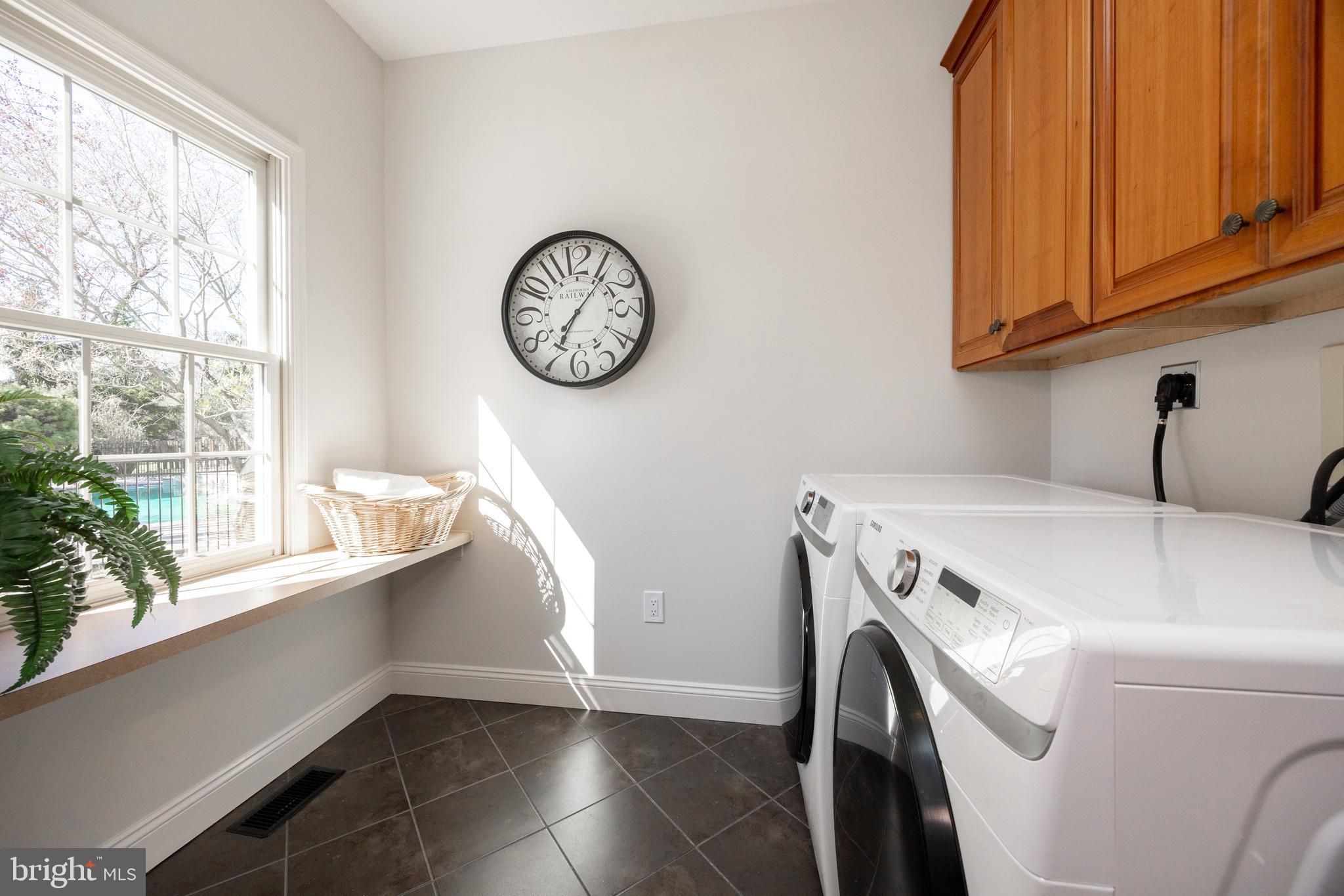 MARSHALL POND - Residential