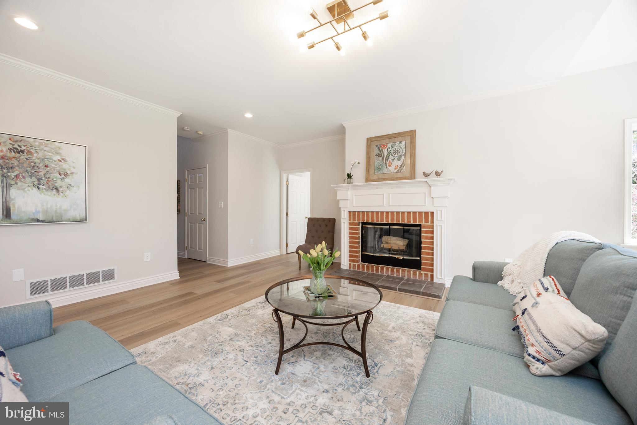 MARSHALL POND - Residential