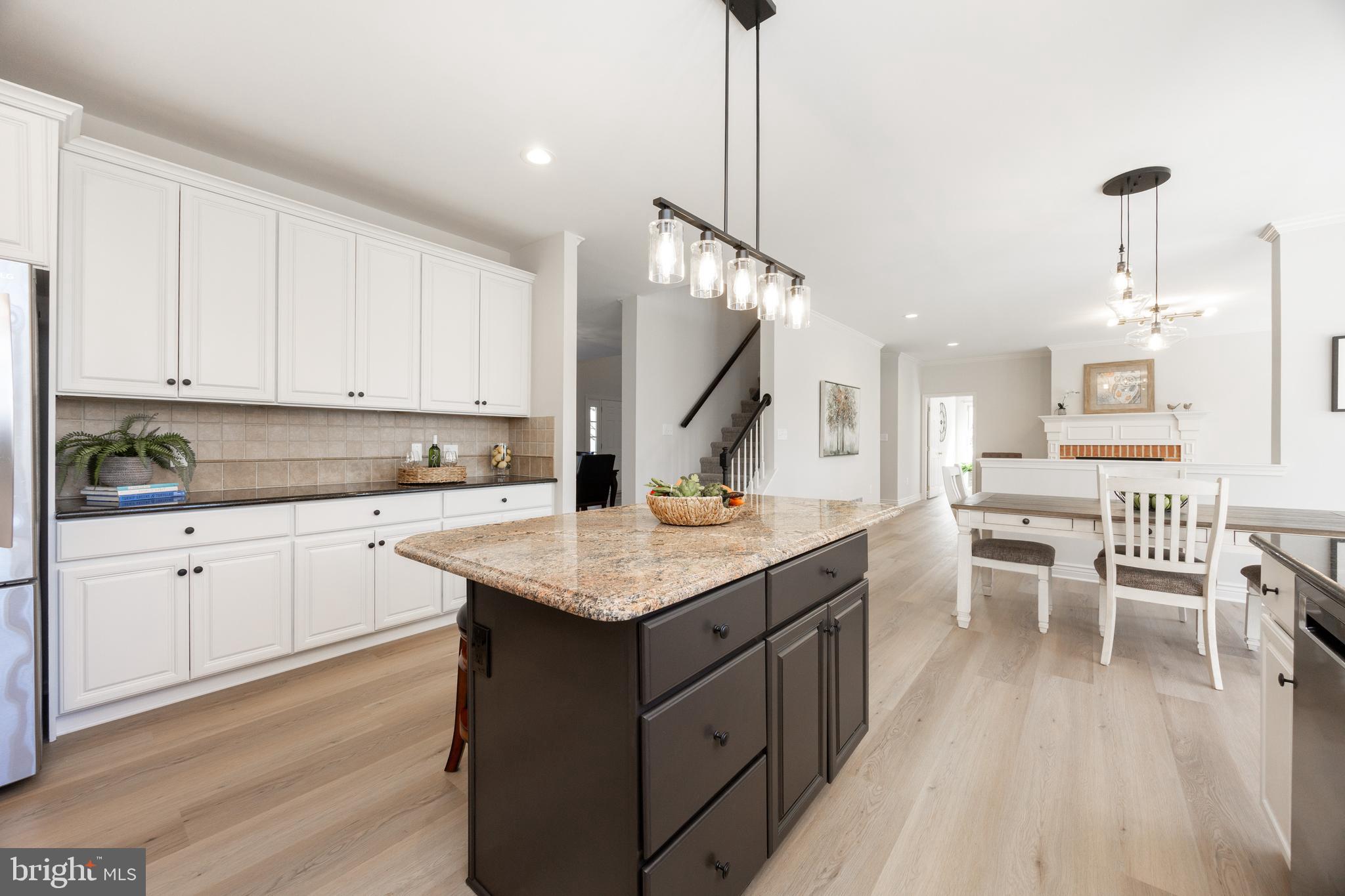 MARSHALL POND - Residential