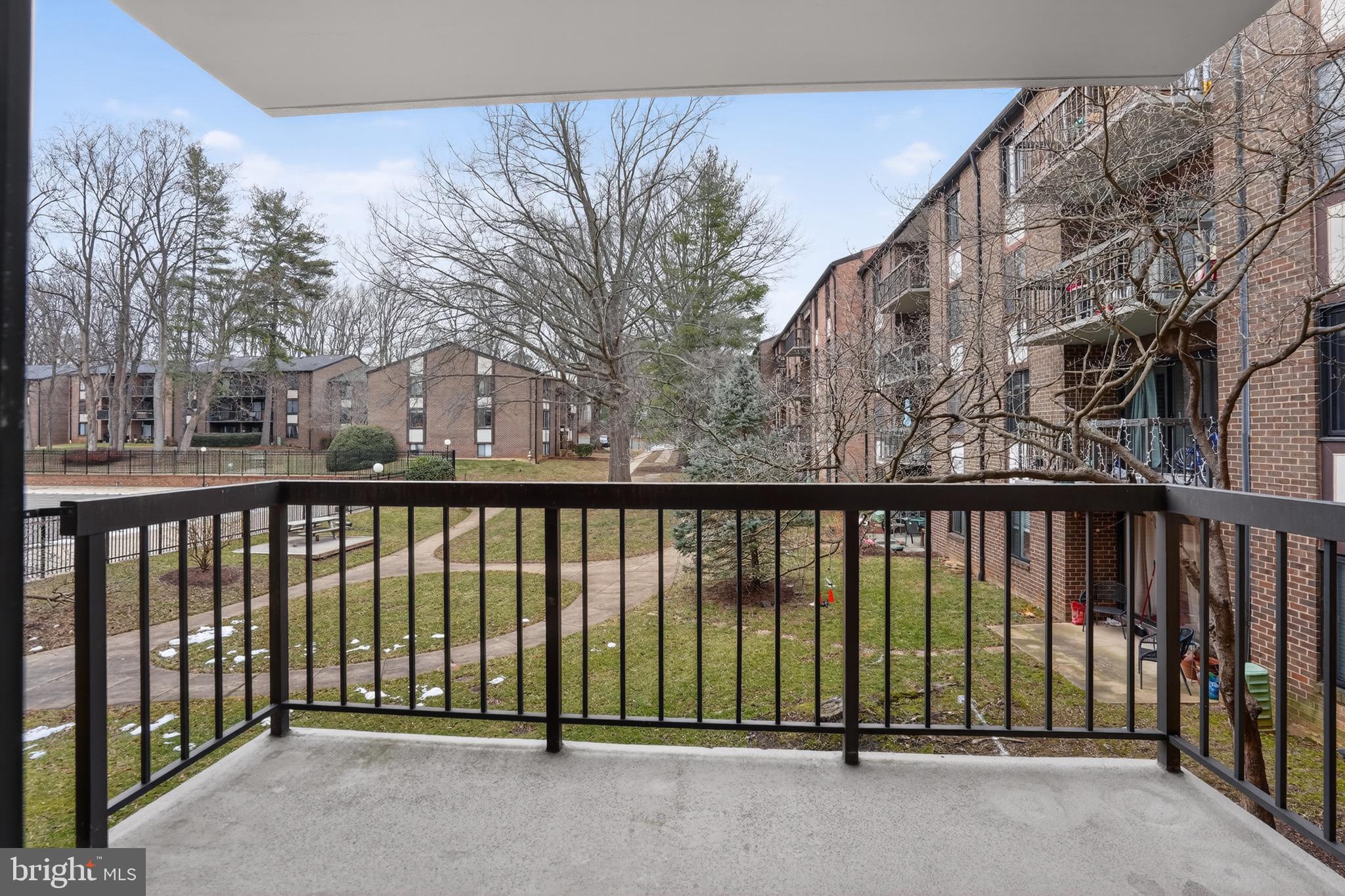 HAWTHORNE VILLAGE - Residential