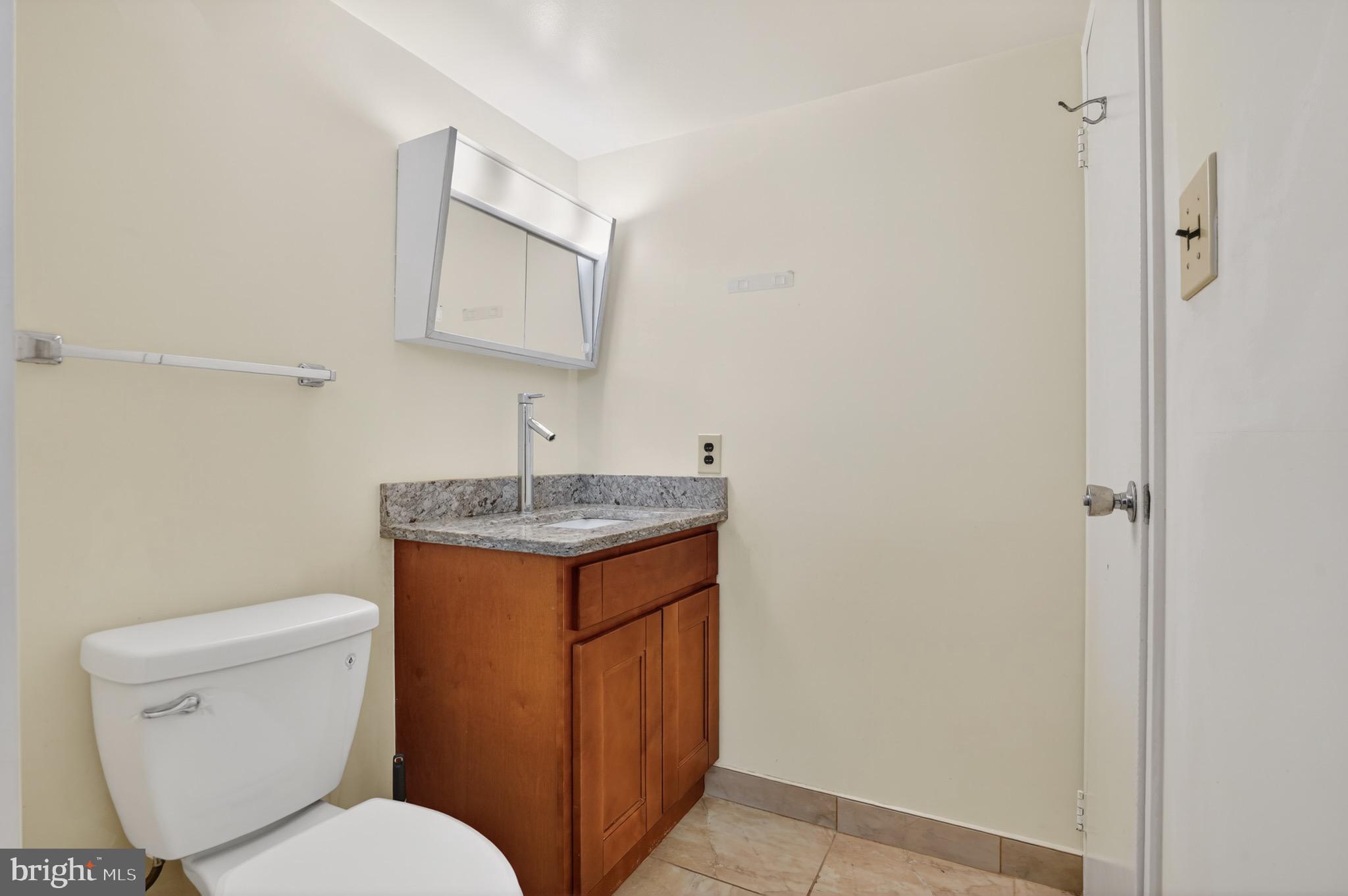 HAWTHORNE VILLAGE - Residential