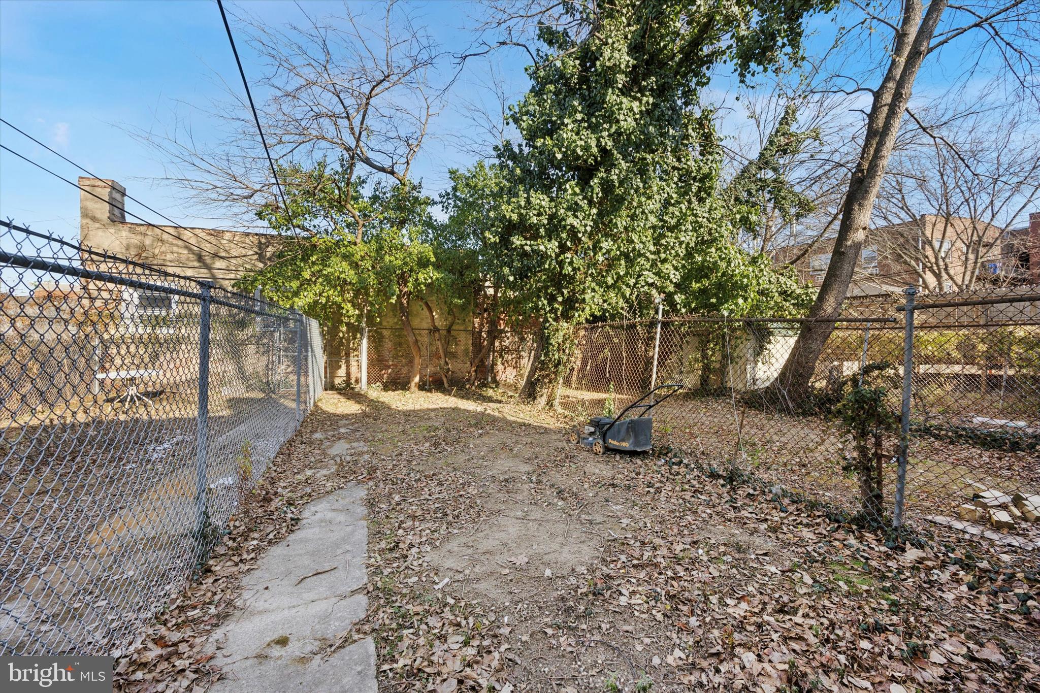 COBBS CREEK - Residential