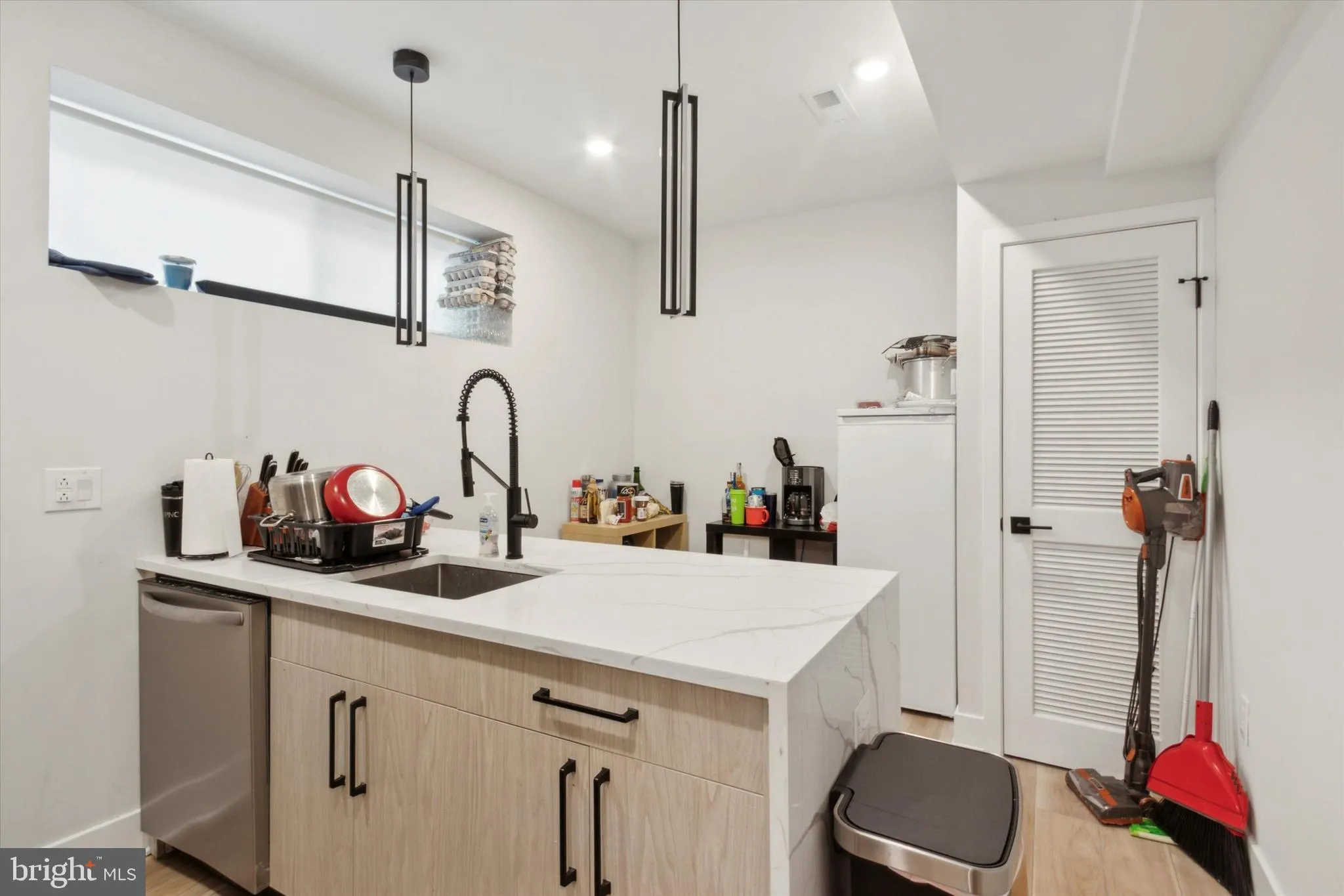 Philadelphia, Pennsylvania 19104, United States, 2 Bedrooms Bedrooms, ,2 BathroomsBathrooms,Residential,Active,116555