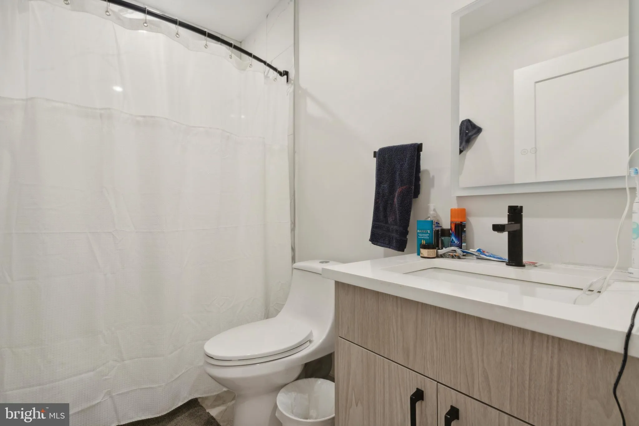 Philadelphia, Pennsylvania 19104, United States, 2 Bedrooms Bedrooms, ,2 BathroomsBathrooms,Residential,Active,116555
