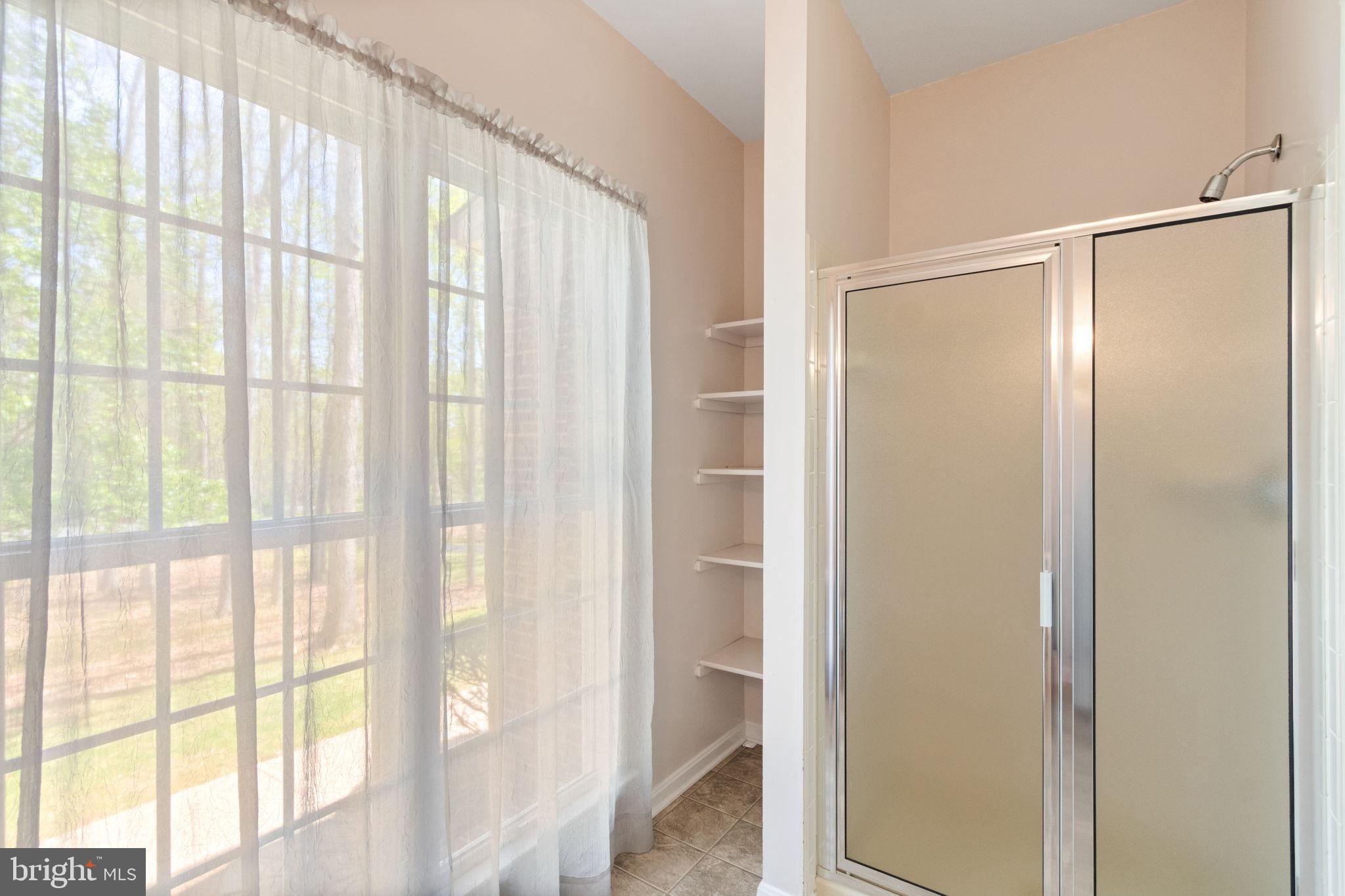 SEVEN LAKES - Residential