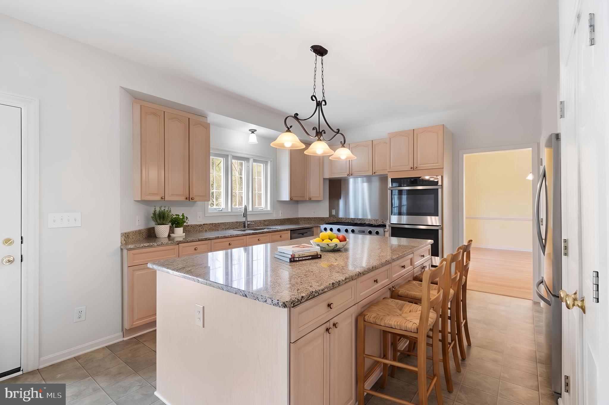 SEVEN LAKES - Residential