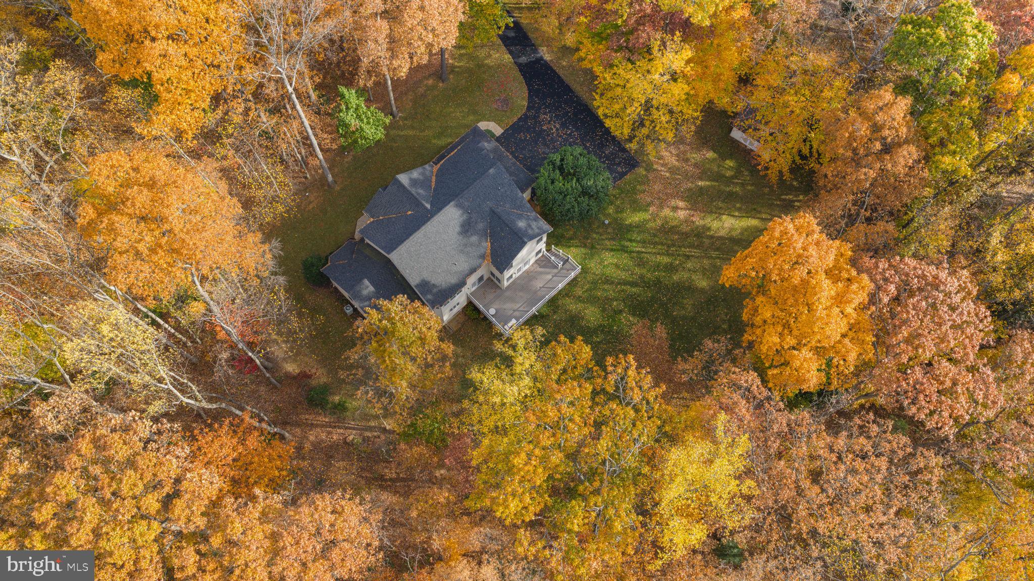 SEVEN LAKES - Residential