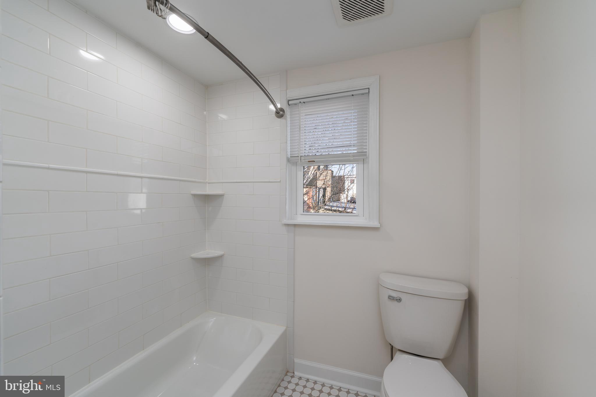 UPPER FELLS POINT - Residential Lease