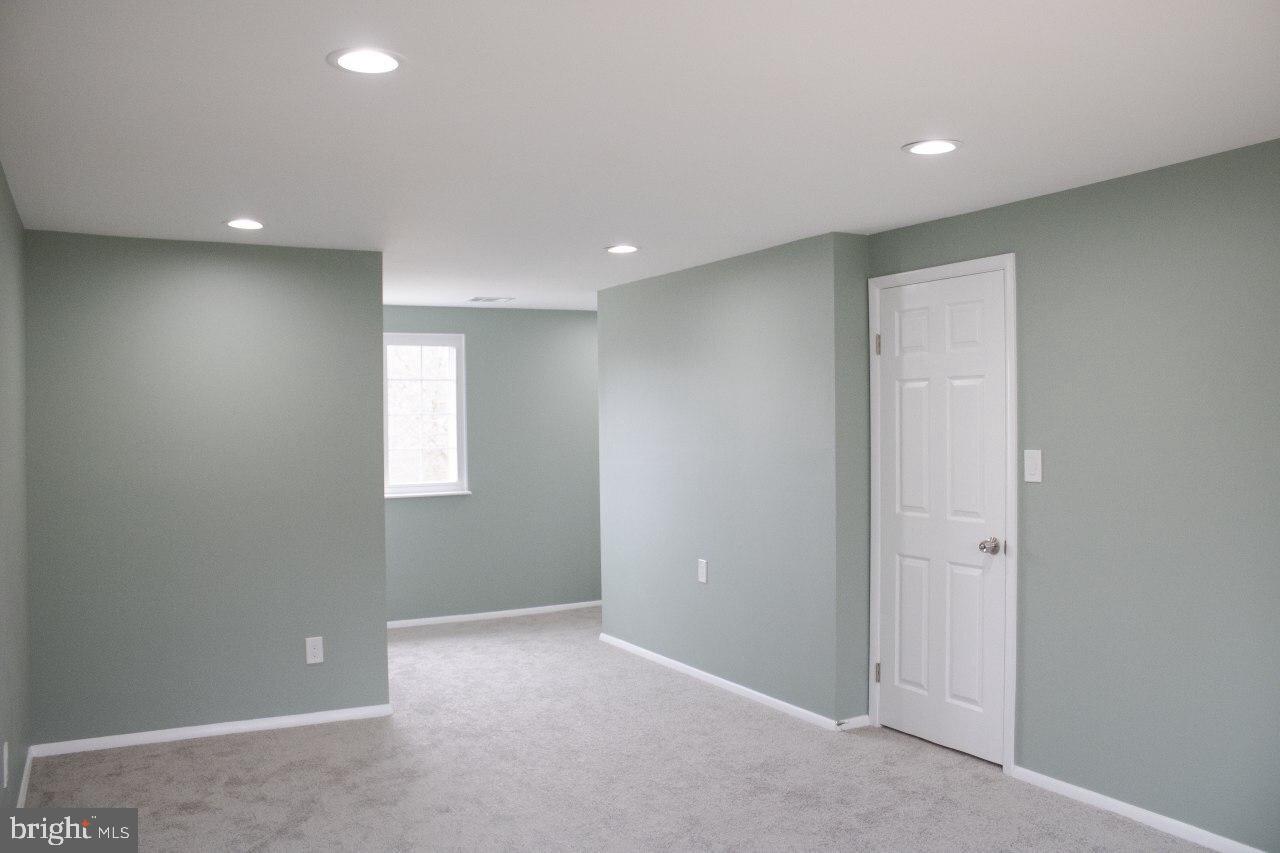 CHANCELLOR GREEN - Residential