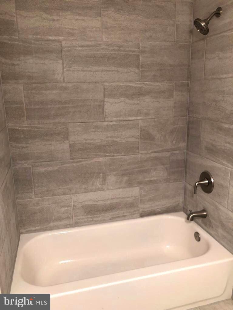 CHANCELLOR GREEN - Residential