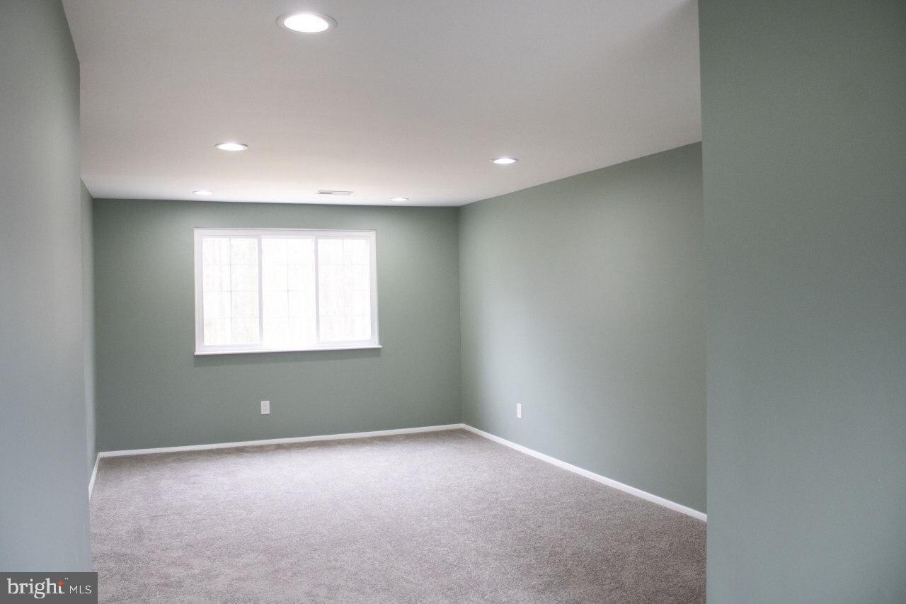 CHANCELLOR GREEN - Residential