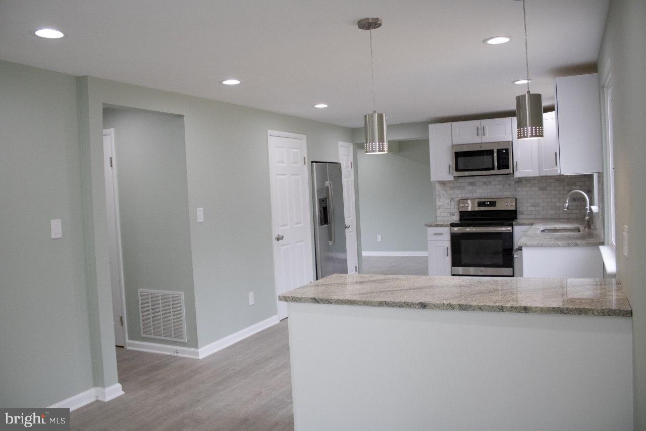 CHANCELLOR GREEN - Residential