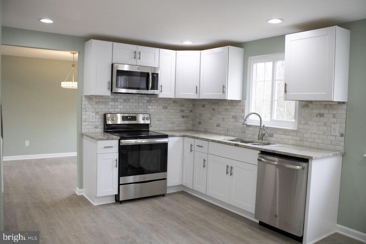 CHANCELLOR GREEN - Residential