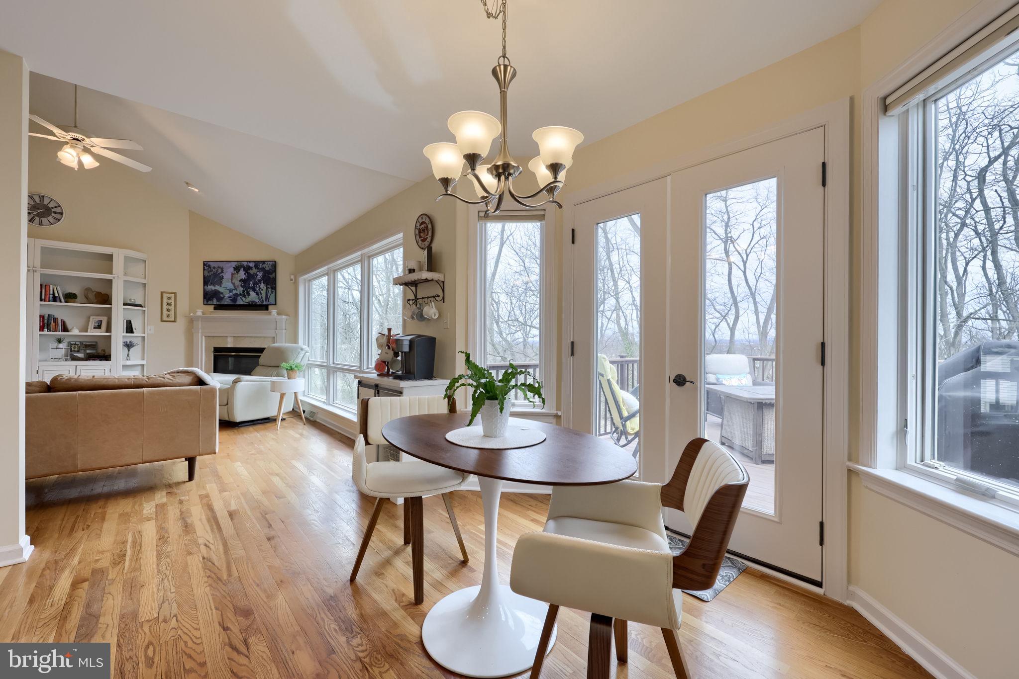 BLOSSOM HILL - Residential