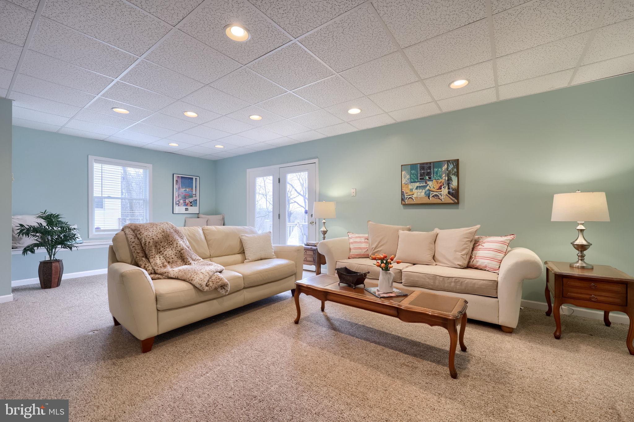 BLOSSOM HILL - Residential