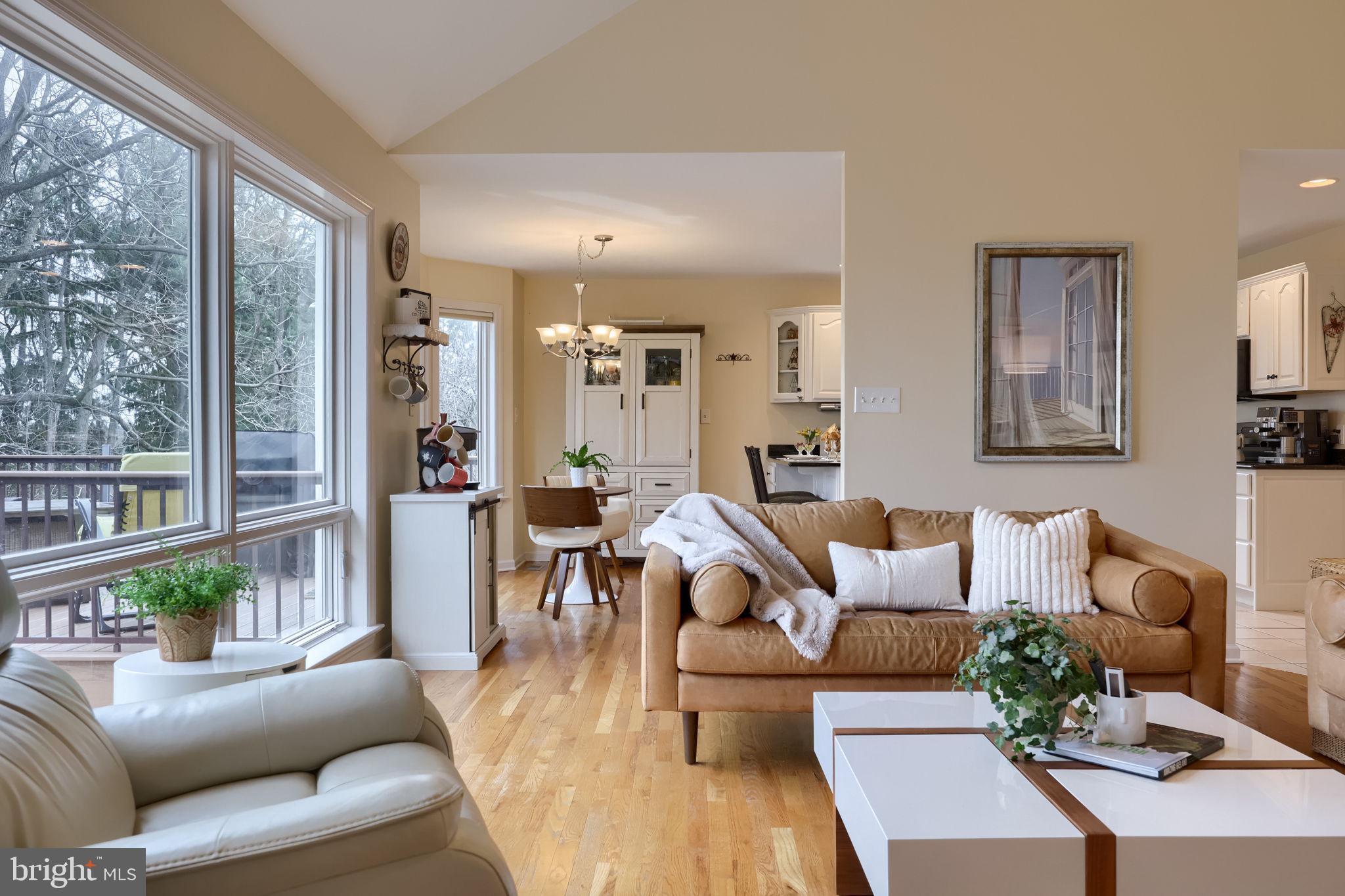 BLOSSOM HILL - Residential