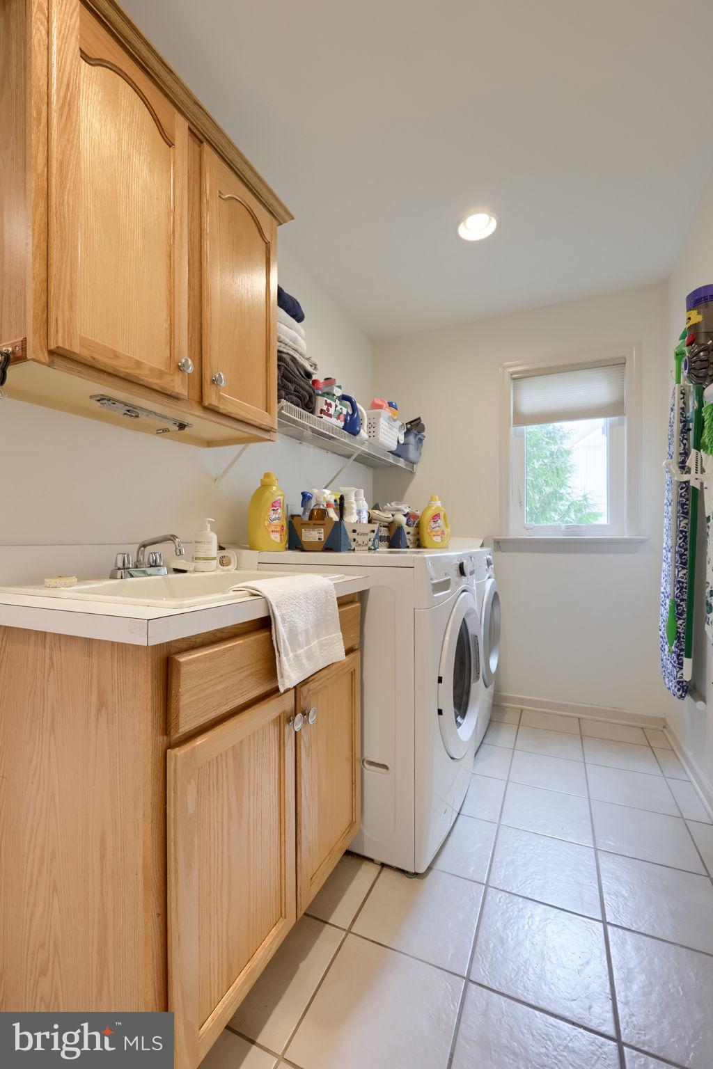 BLOSSOM HILL - Residential