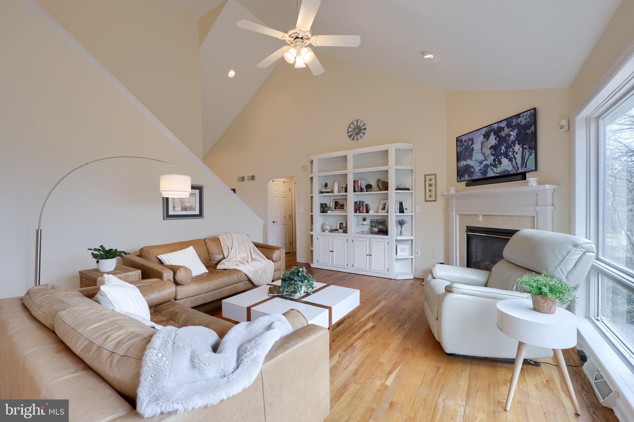 BLOSSOM HILL - Residential