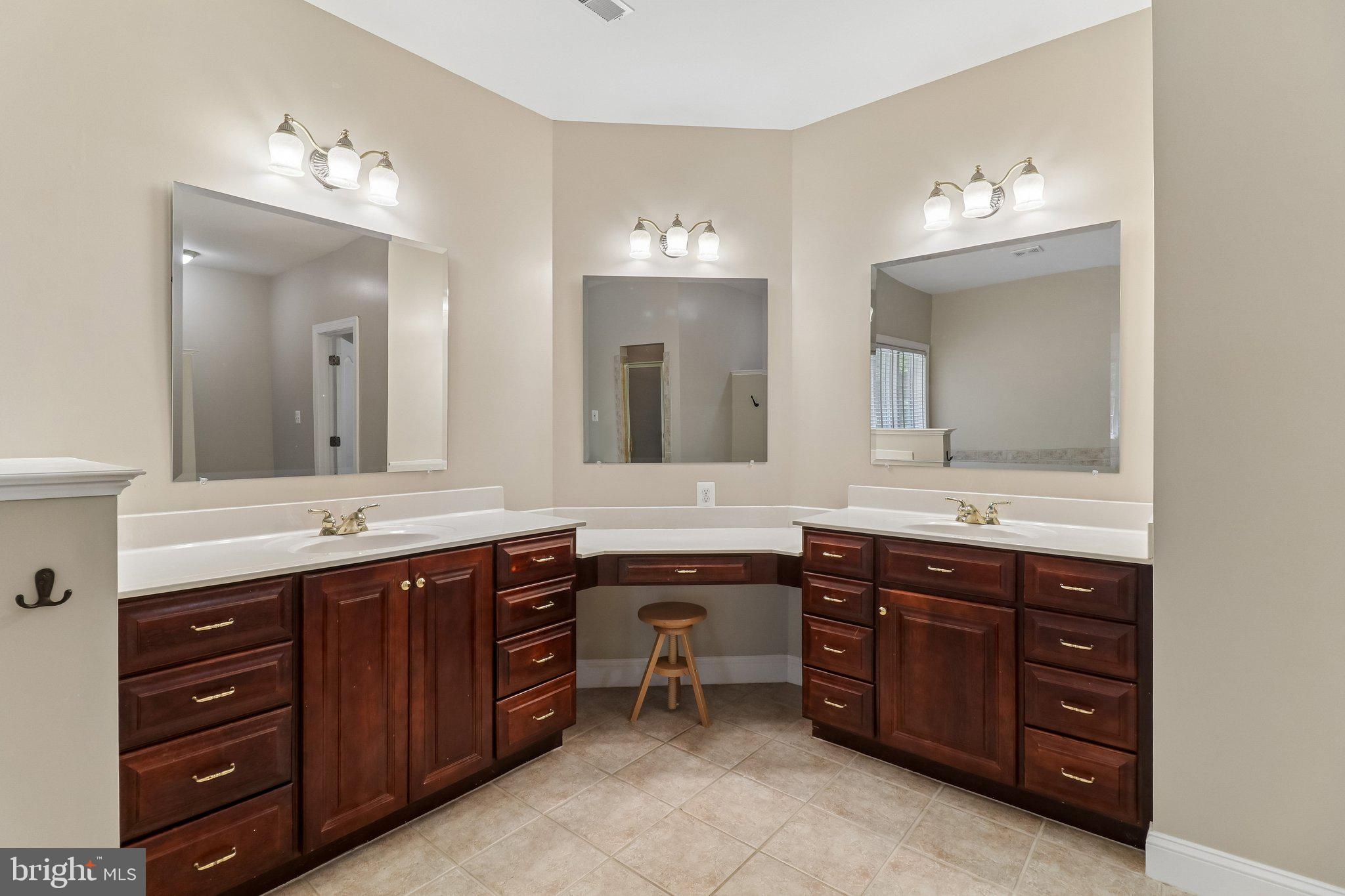 BEAR CREEK - Residential