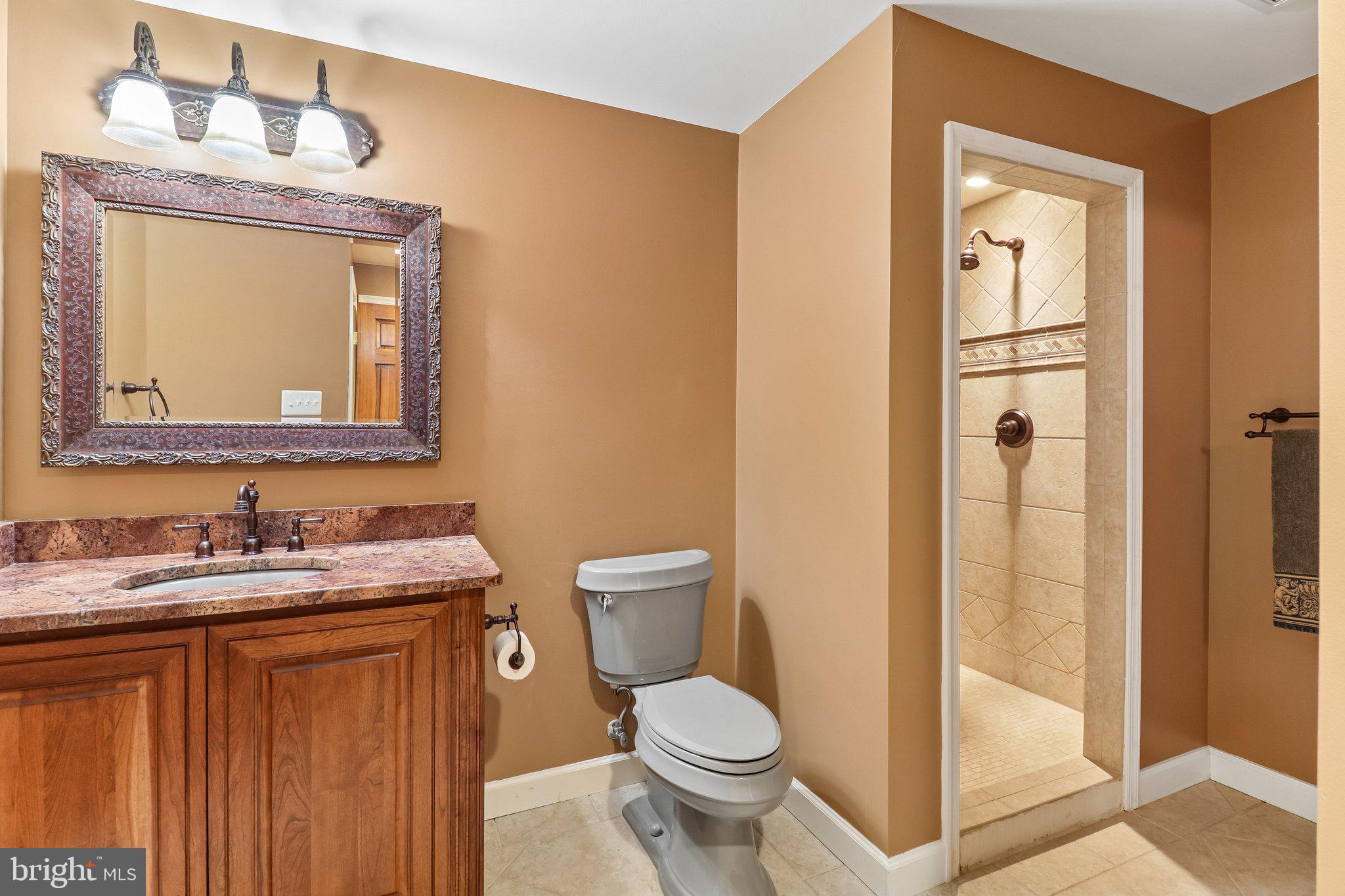 BEAR CREEK - Residential