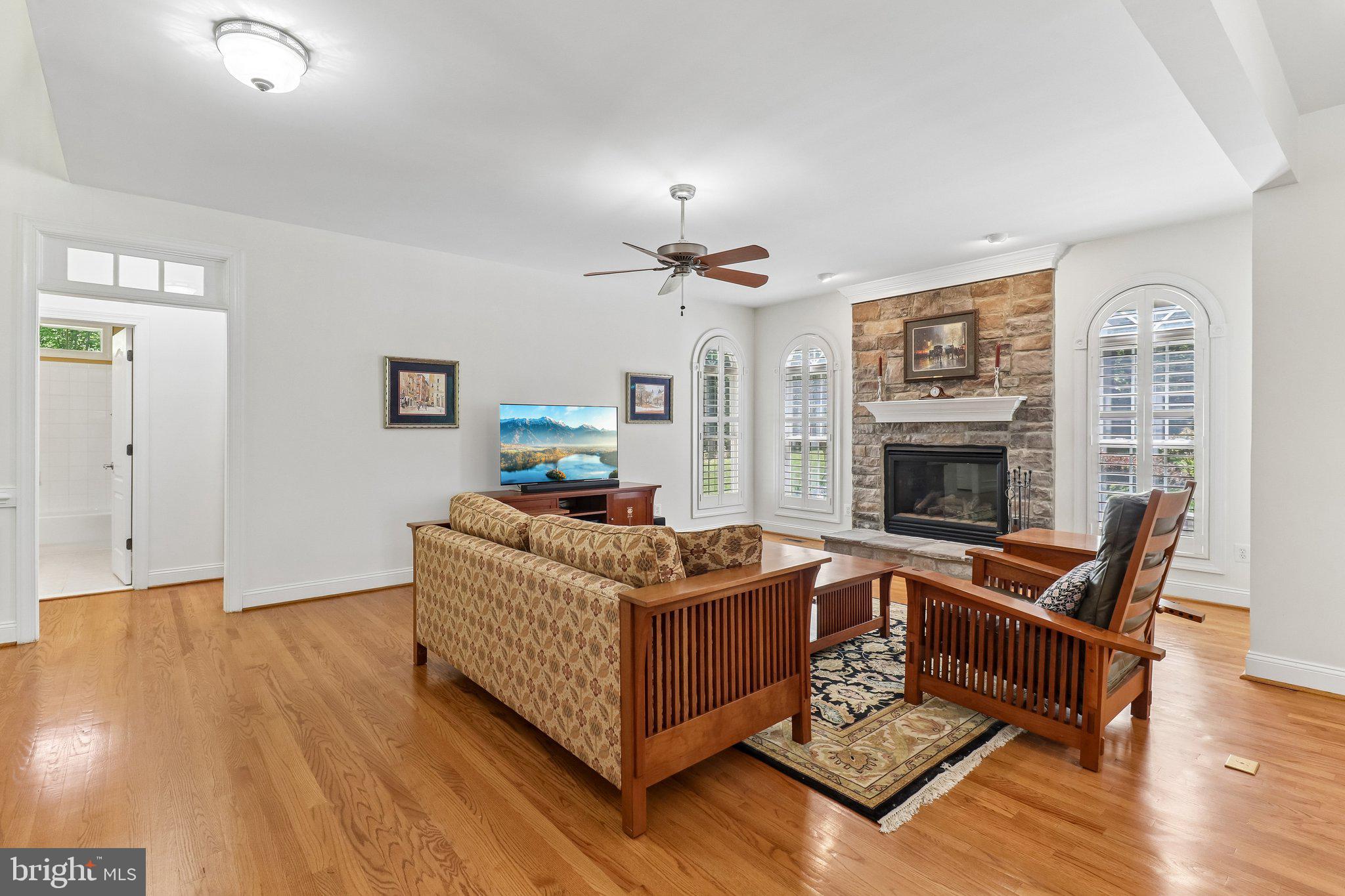 BEAR CREEK - Residential