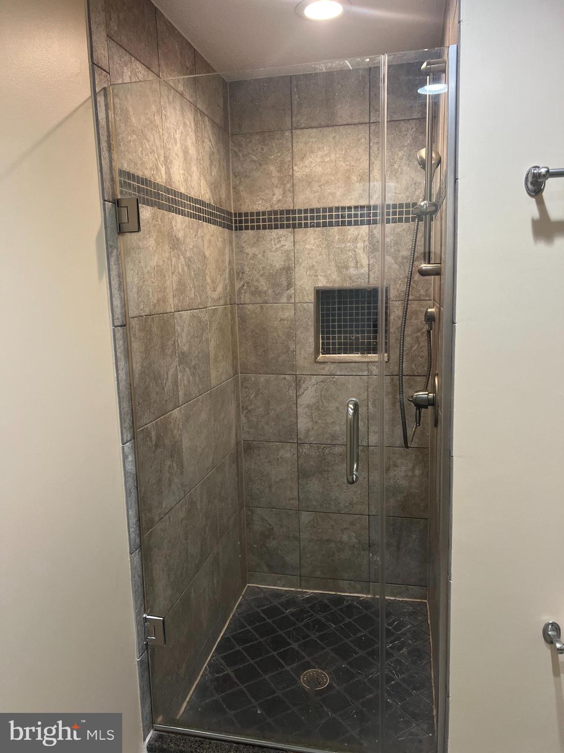 OAK PARK CONDO - Residential