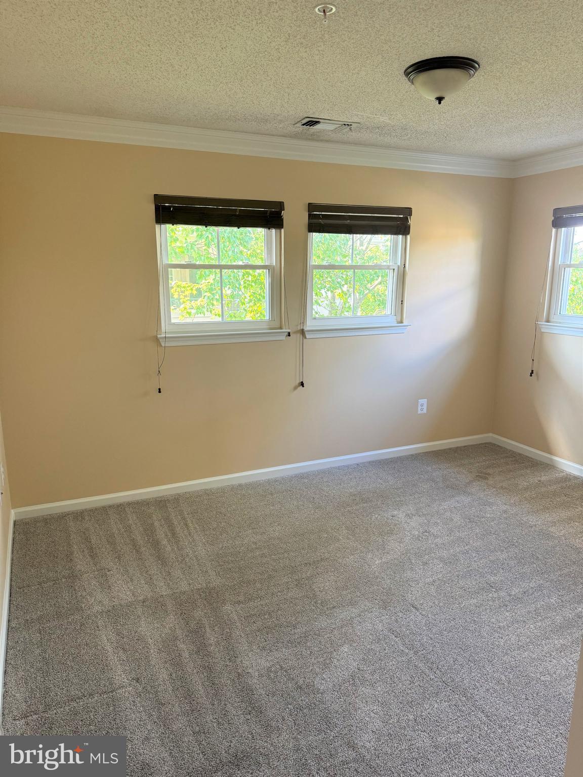 OAK PARK CONDO - Residential