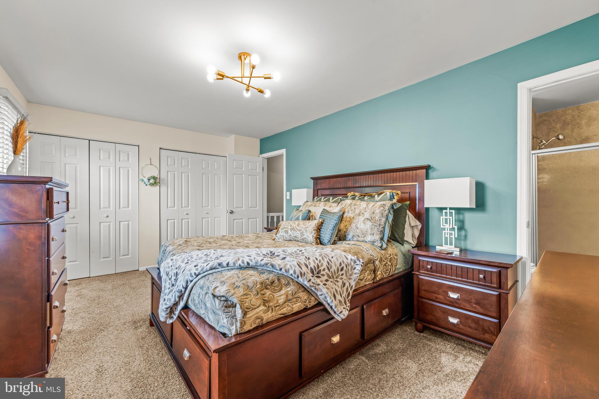 OAKHURST - Residential