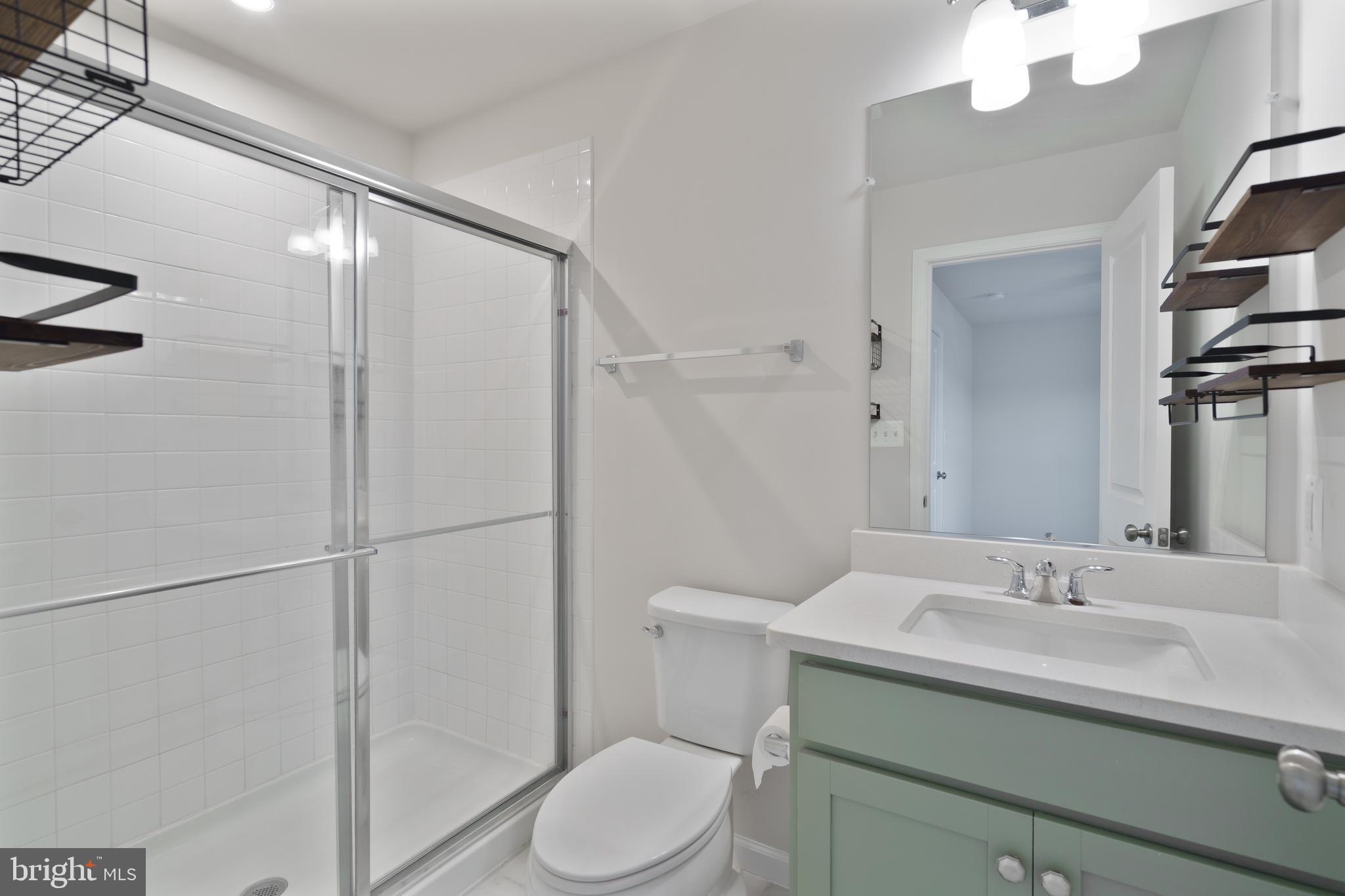 PRESIDENTS POINTE - Residential