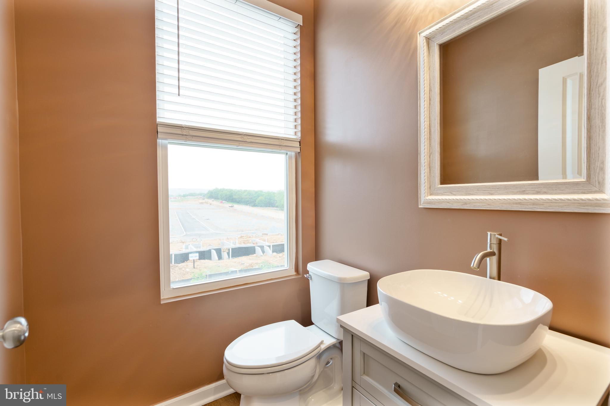 PRESIDENTS POINTE - Residential