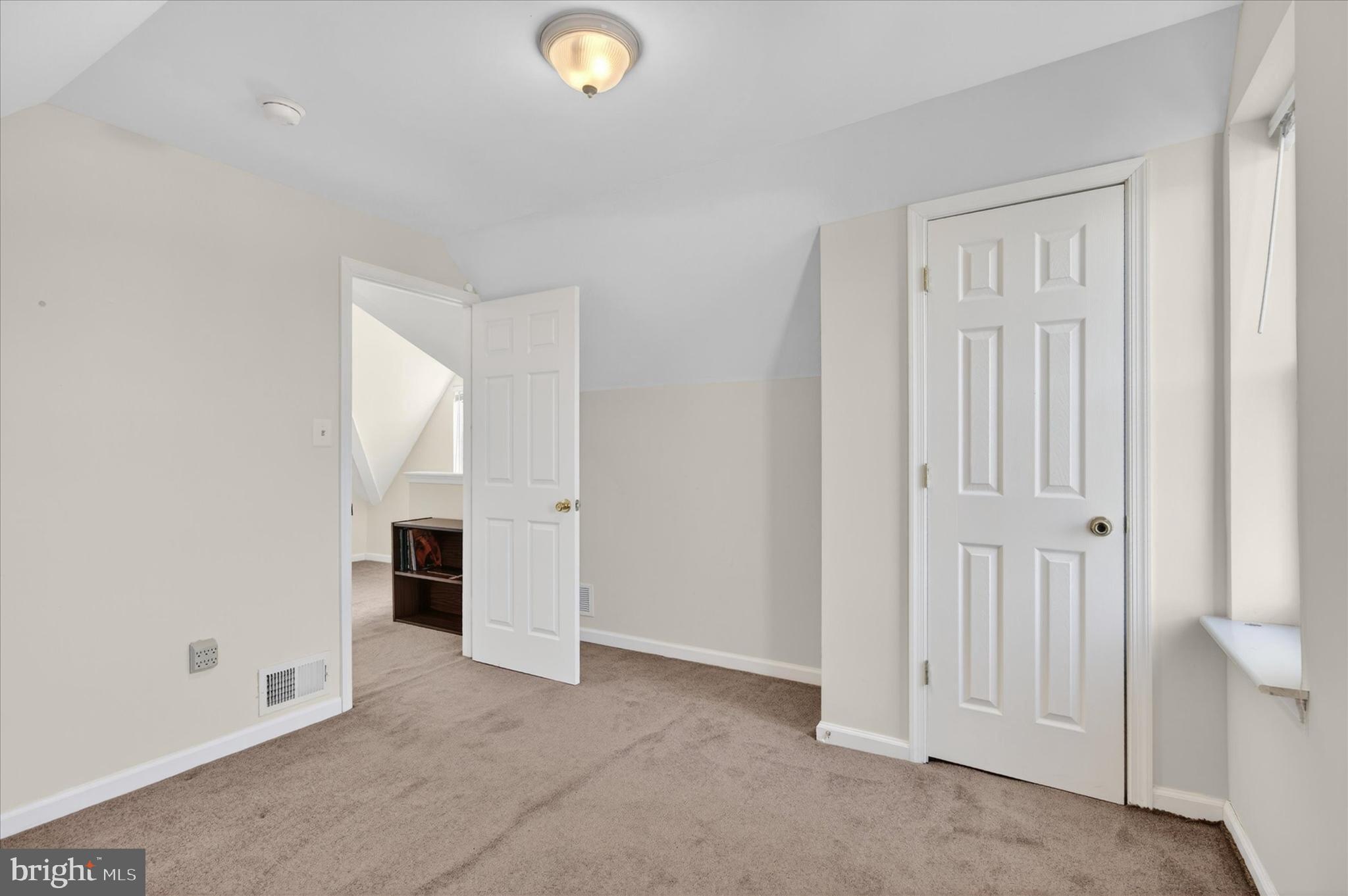 RIDLEY PARK - Residential