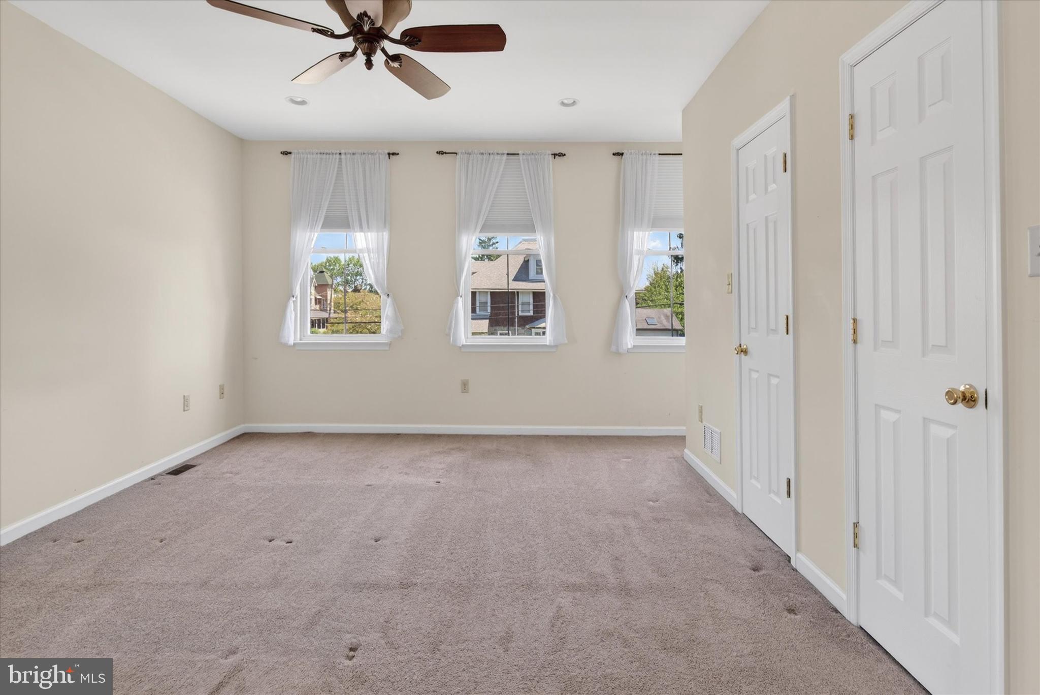RIDLEY PARK - Residential