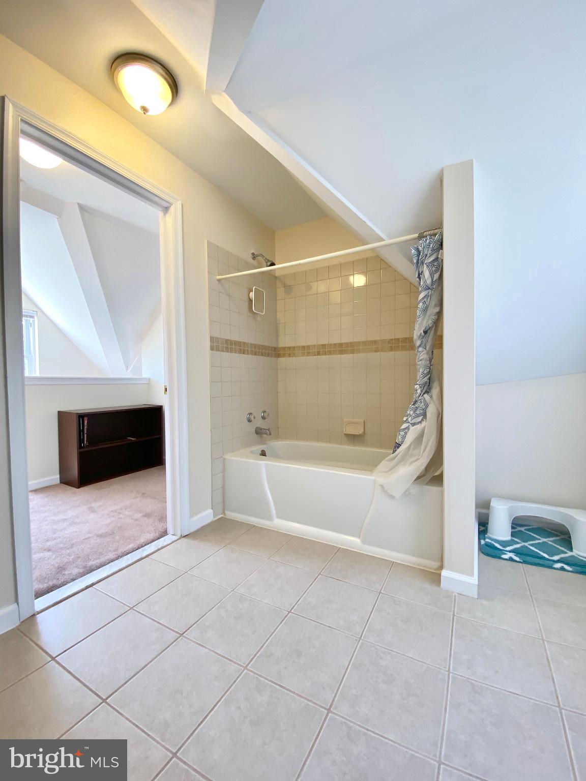 RIDLEY PARK - Residential