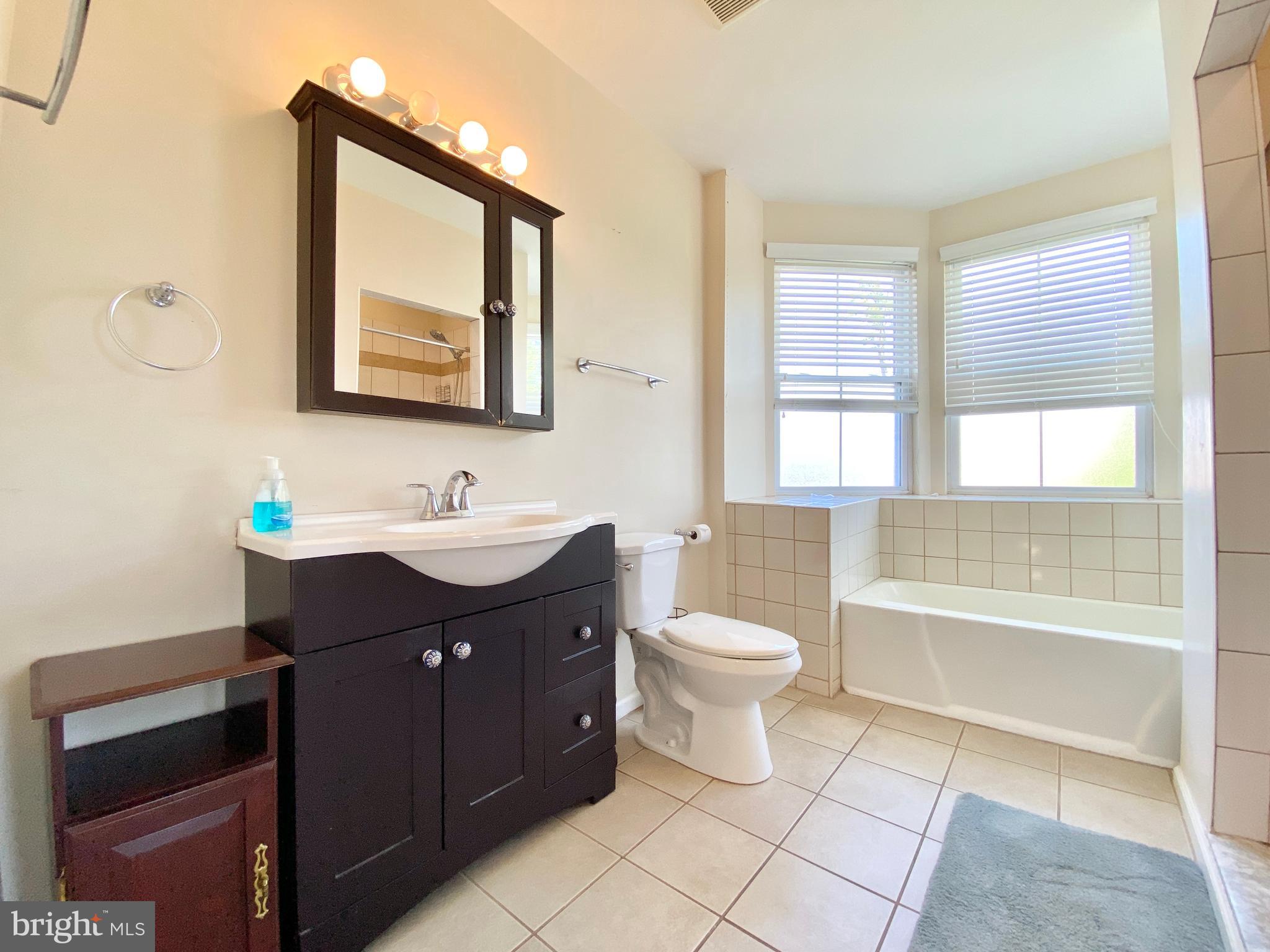 RIDLEY PARK - Residential