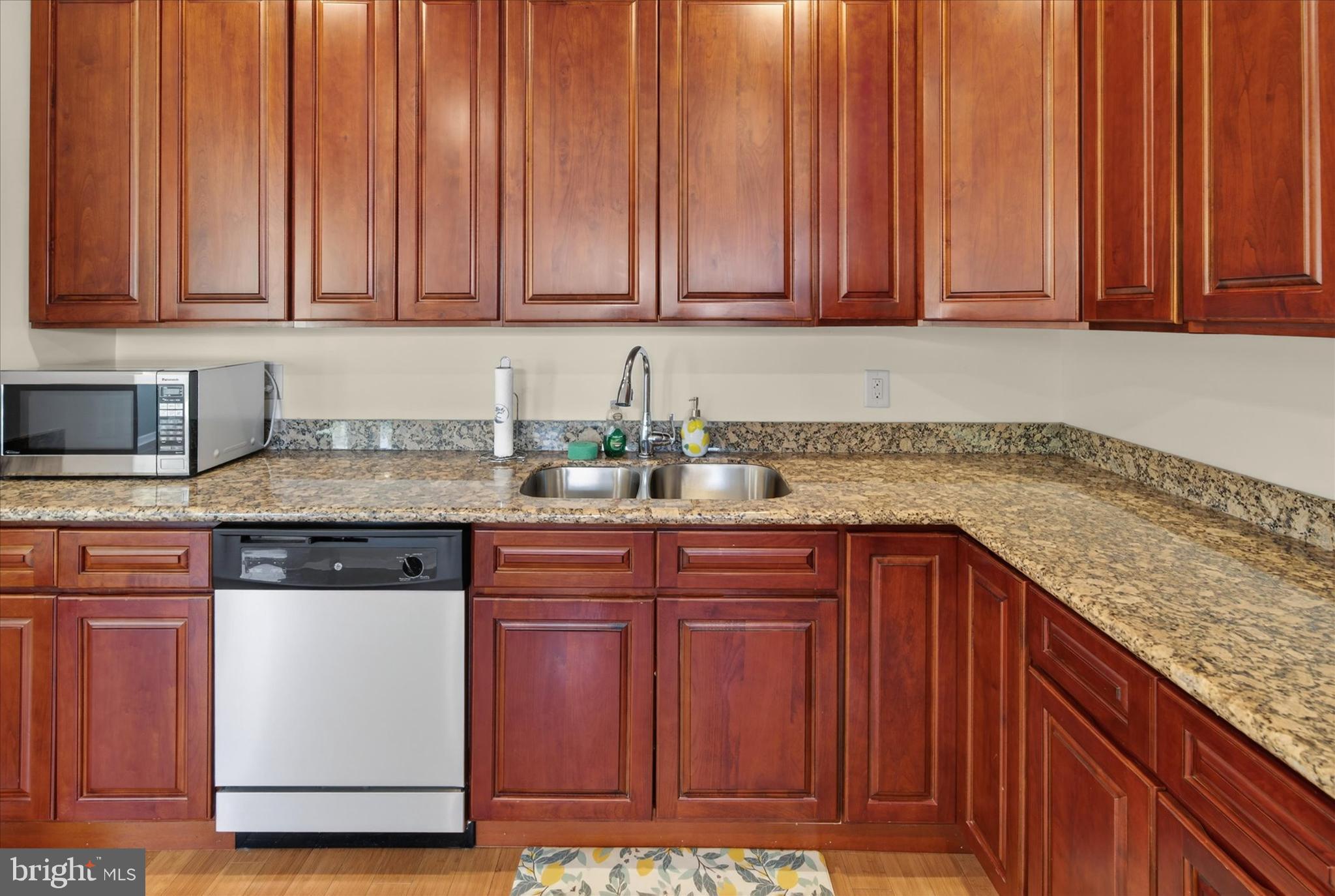 RIDLEY PARK - Residential
