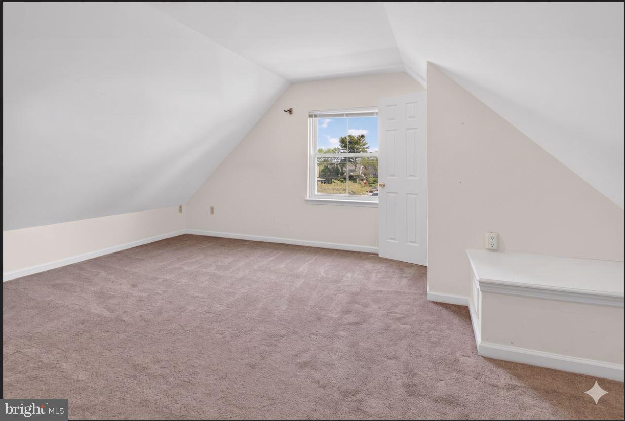RIDLEY PARK - Residential