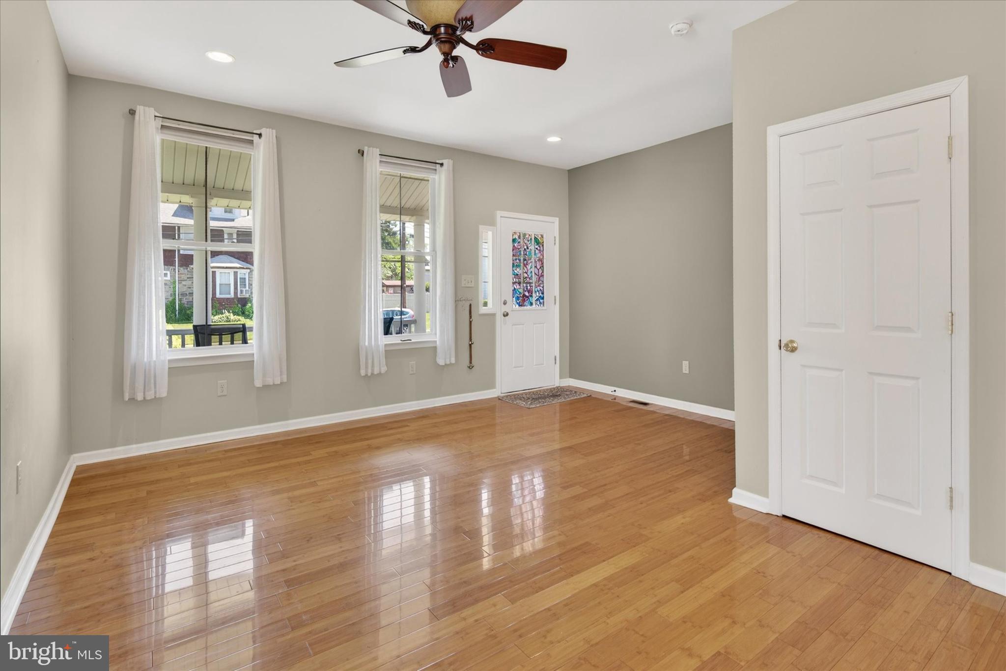 RIDLEY PARK - Residential