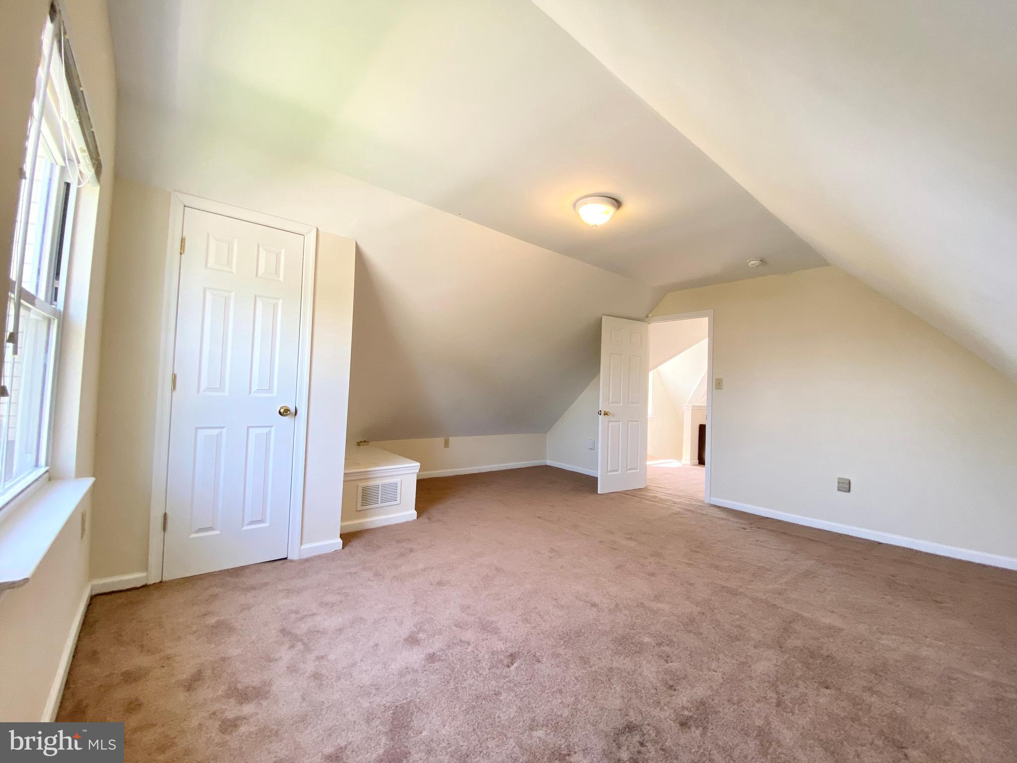RIDLEY PARK - Residential