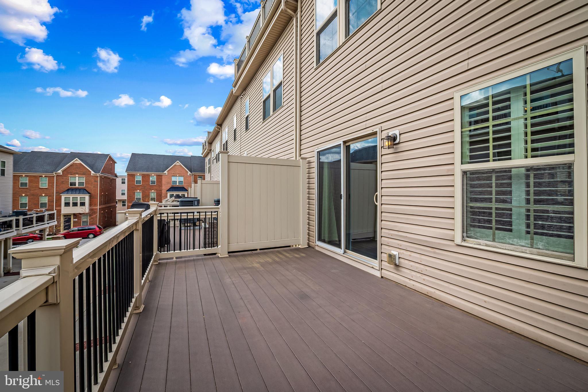 O'DONNELL SQUARE - Residential