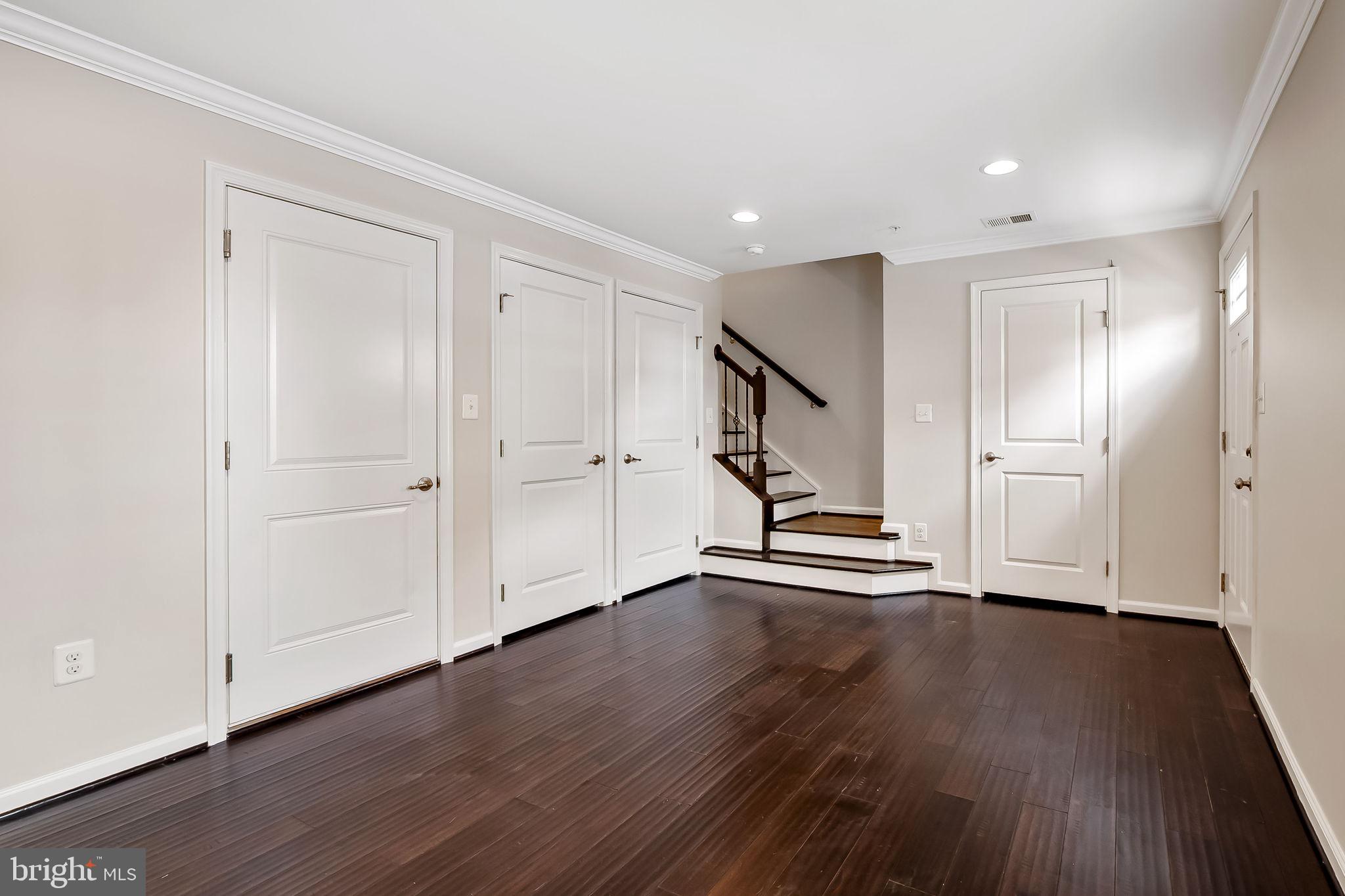 O'DONNELL SQUARE - Residential