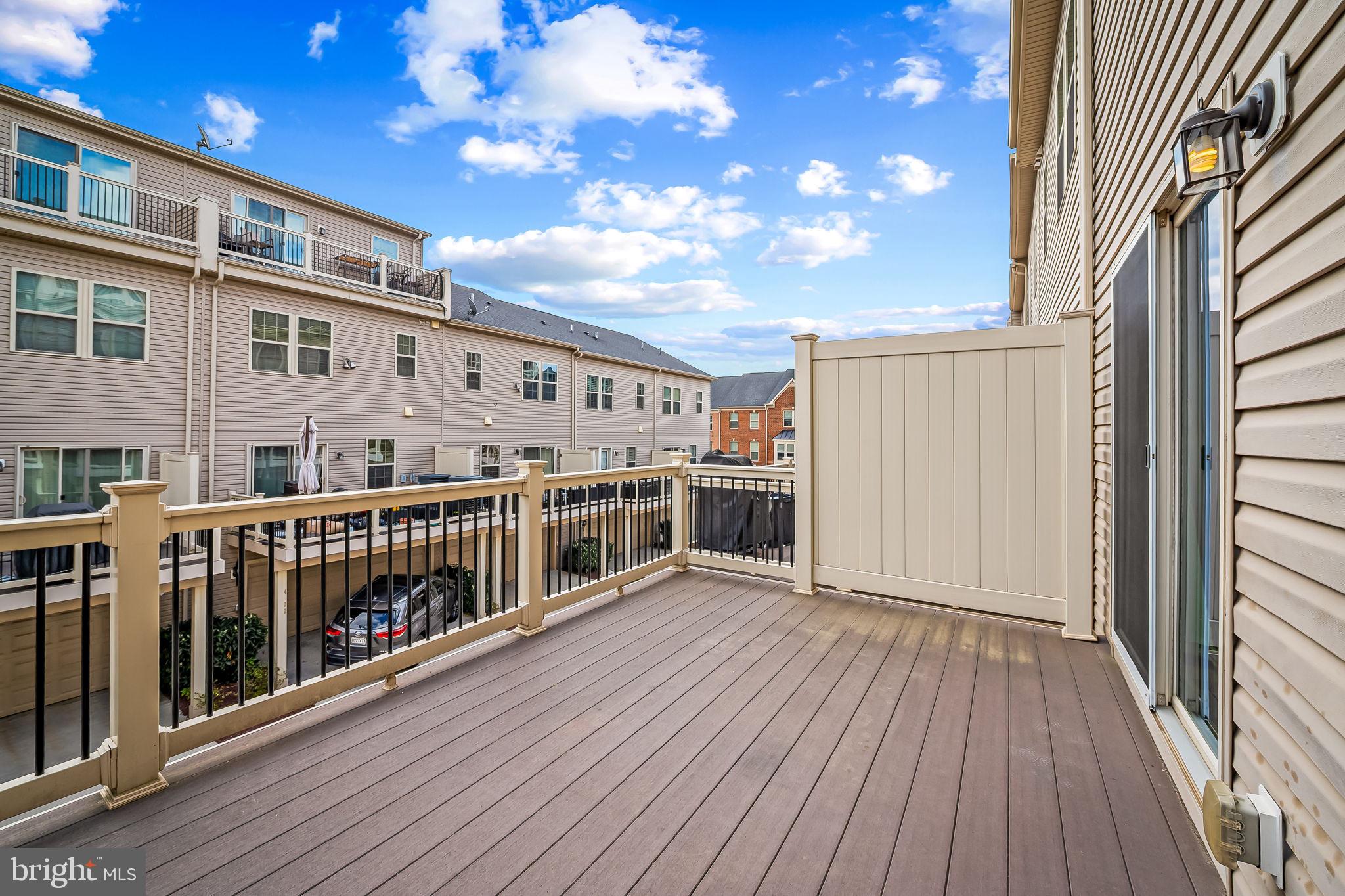 O'DONNELL SQUARE - Residential