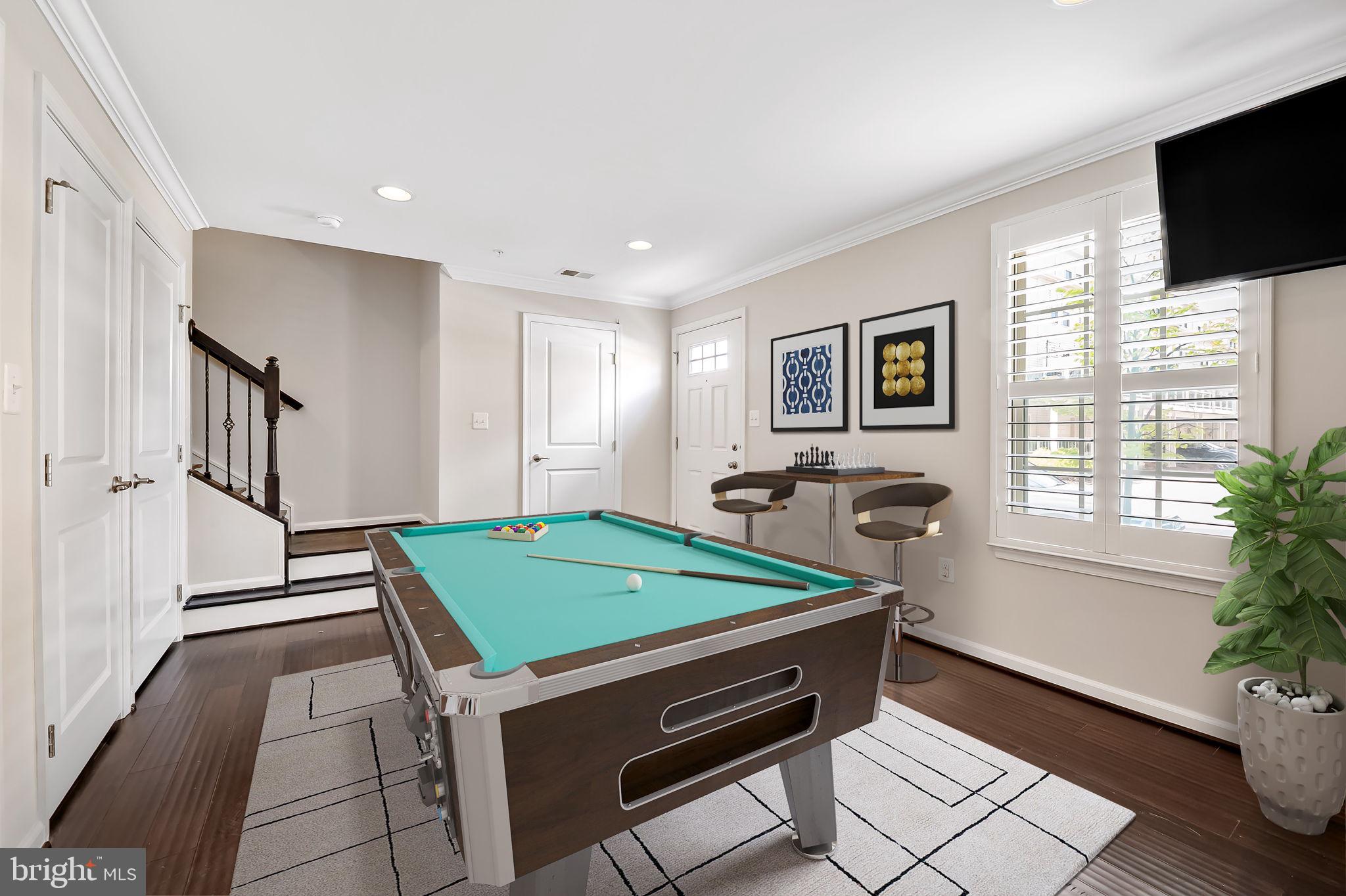 O'DONNELL SQUARE - Residential