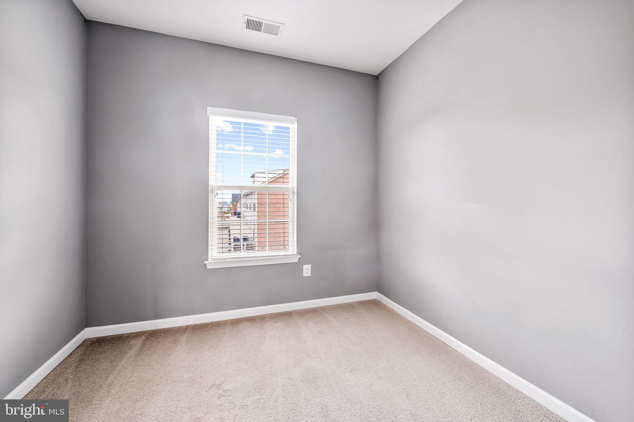 O'DONNELL SQUARE - Residential