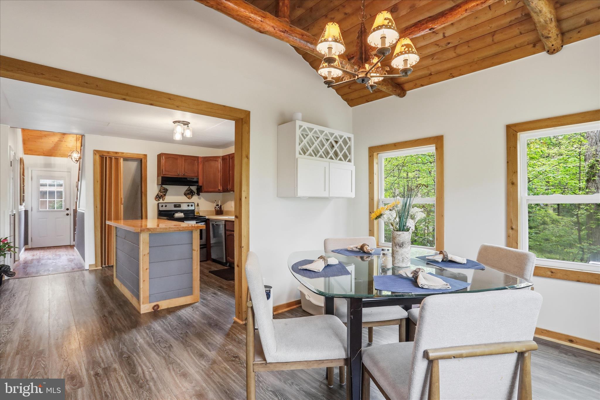 GLENWOOD FOREST WEST - Residential