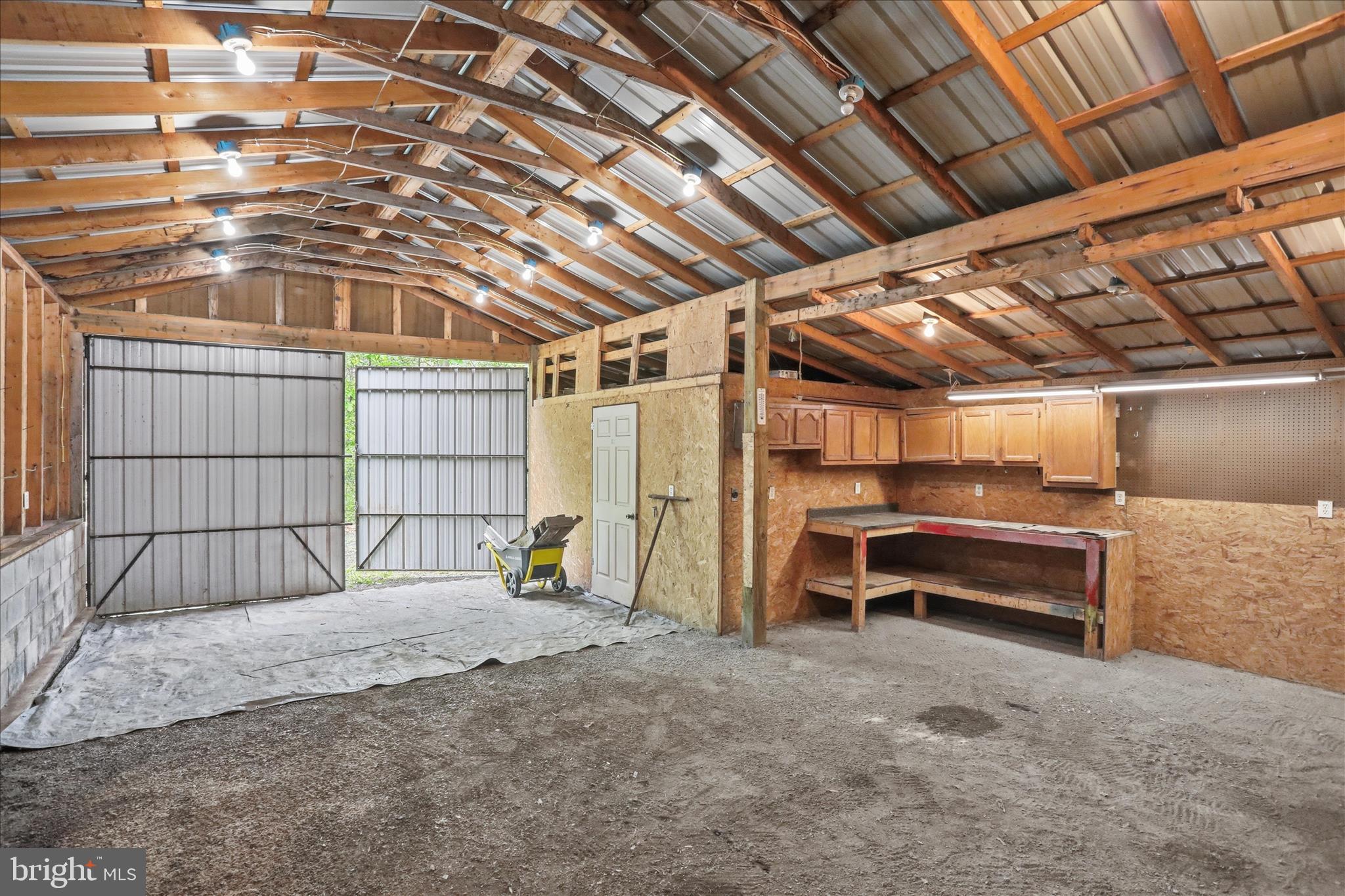 GLENWOOD FOREST WEST - Residential
