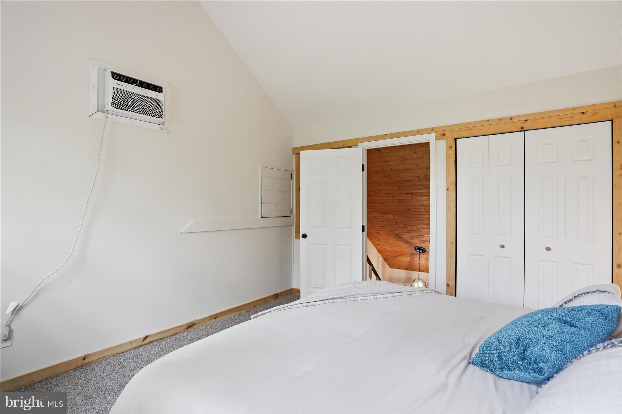 GLENWOOD FOREST WEST - Residential