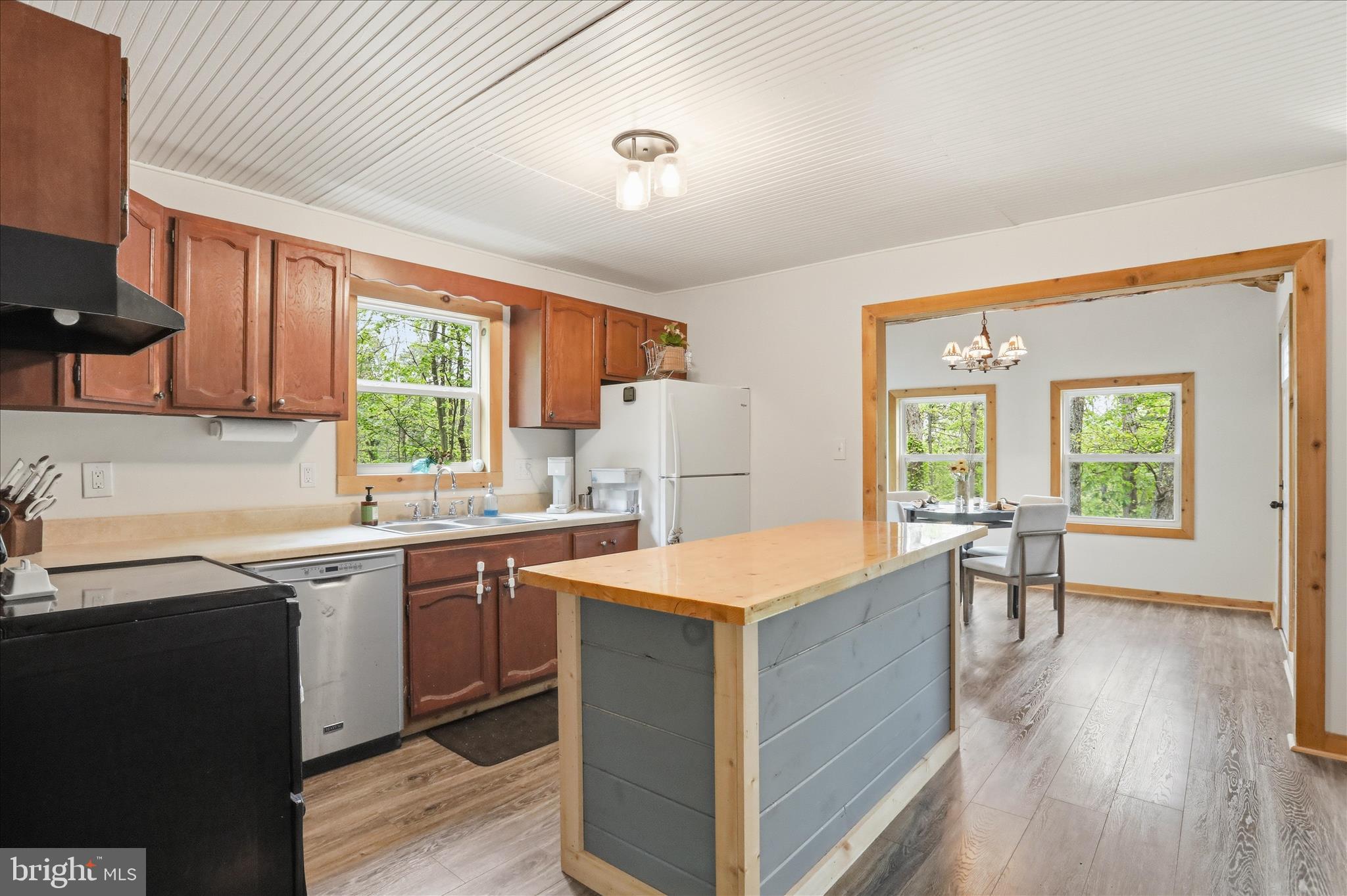 GLENWOOD FOREST WEST - Residential