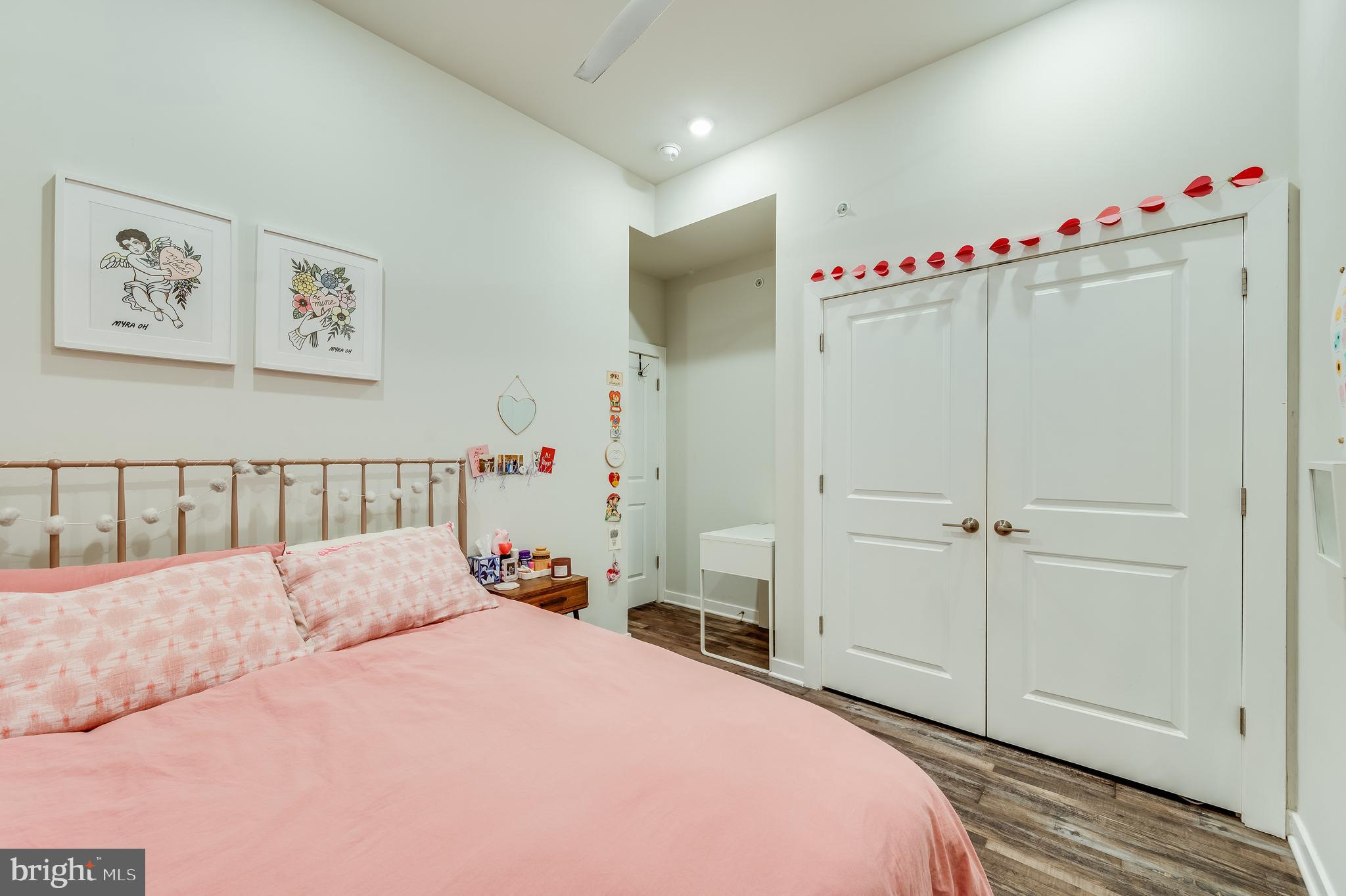 MANTUA - Residential