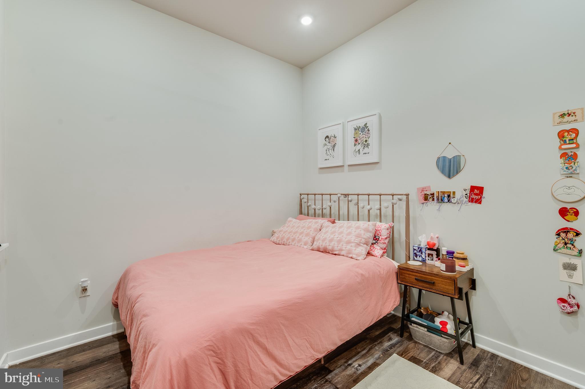 MANTUA - Residential